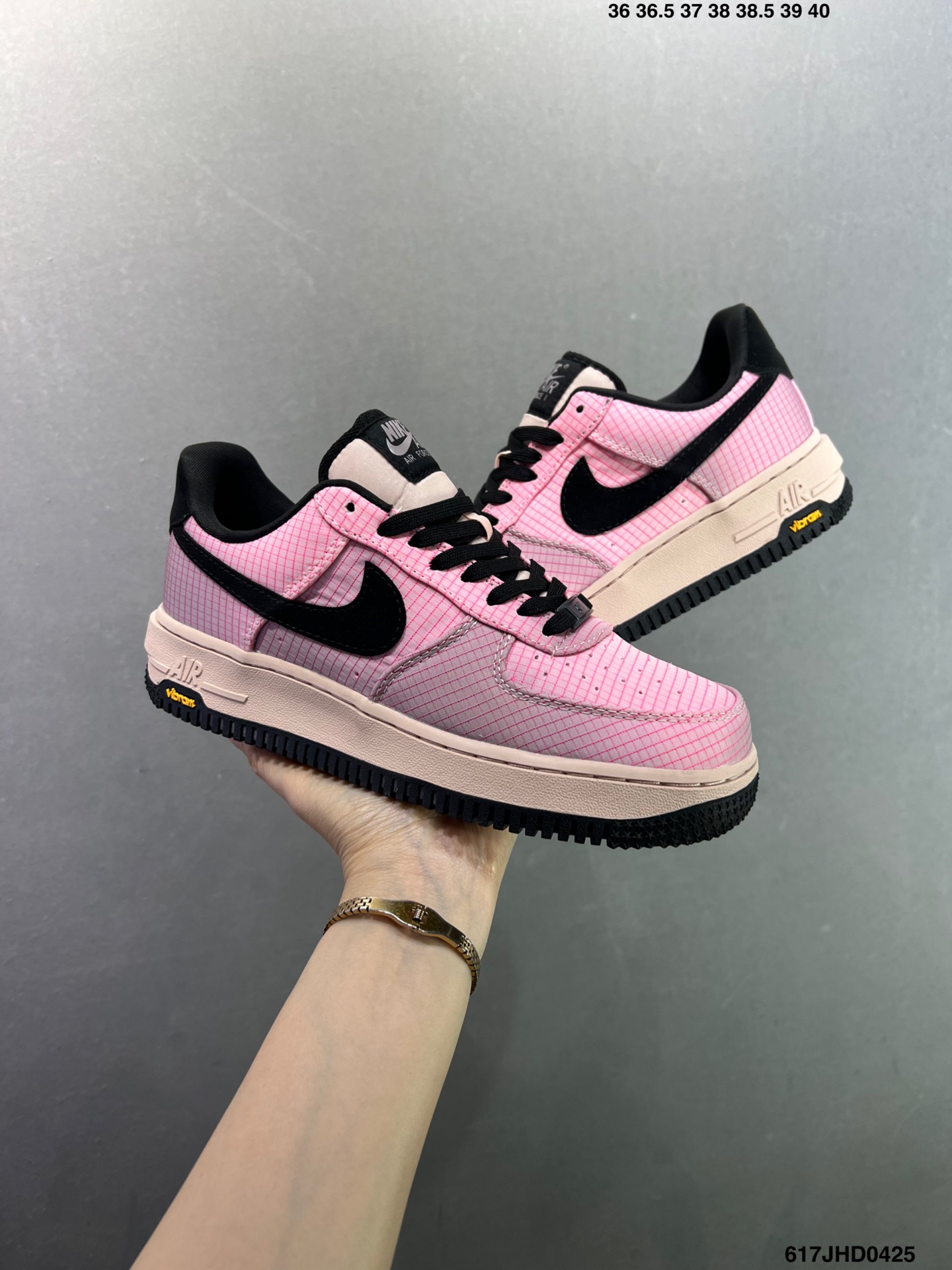 NIke Air Force 1 ‘07 Low 空军一号 低帮 运动鞋 休闲鞋 IH1943-001-Top High Quatity Cheap Sneakers Fashion Clothing Clothes Bags handbags Shoes of all Brand wholesale With The best Quality And Beautiful Price from China Factory Chinese suppliers wholesaler seller NIke Air Force 1 ‘07 Low 空军一号 低帮 运动鞋 休闲鞋 IH1943-001