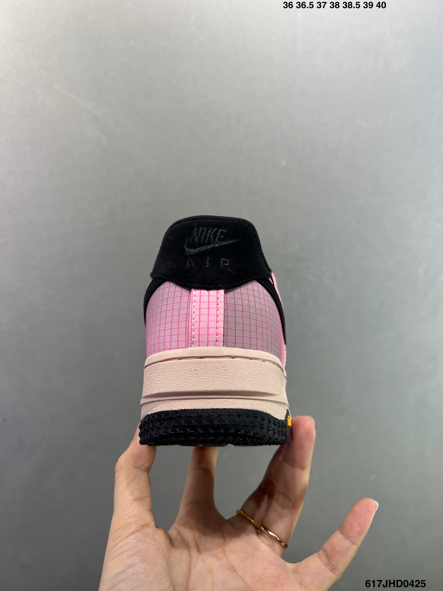 NIke Air Force 1 ‘07 Low 空军一号 低帮 运动鞋 休闲鞋 IH1943-001-Top High Quatity Cheap Sneakers Fashion Clothing Clothes Bags handbags Shoes of all Brand wholesale With The best Quality And Beautiful Price from China Factory Chinese suppliers wholesaler seller NIke Air Force 1 ‘07 Low 空军一号 低帮 运动鞋 休闲鞋 IH1943-001