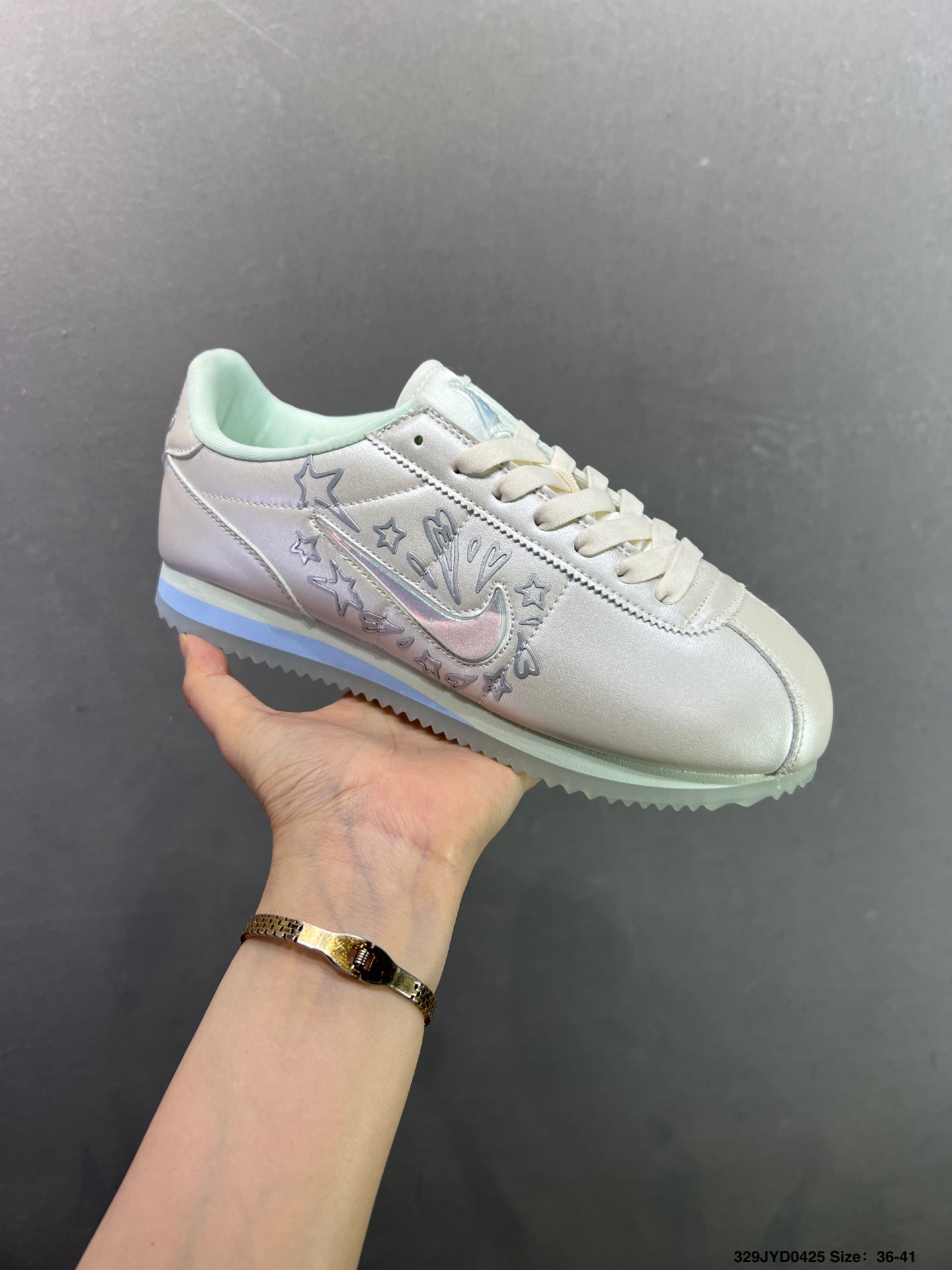 Nike Classic Cortez 全新配色 经典阿甘休闲跑步鞋 IQ3624-Top High Quatity Cheap Sneakers Fashion Clothing Clothes Bags handbags Shoes of all Brand wholesale With The best Quality And Beautiful Price from China Factory Chinese suppliers wholesaler seller Nike Classic Cortez 全新配色 经典阿甘休闲跑步鞋 IQ3624