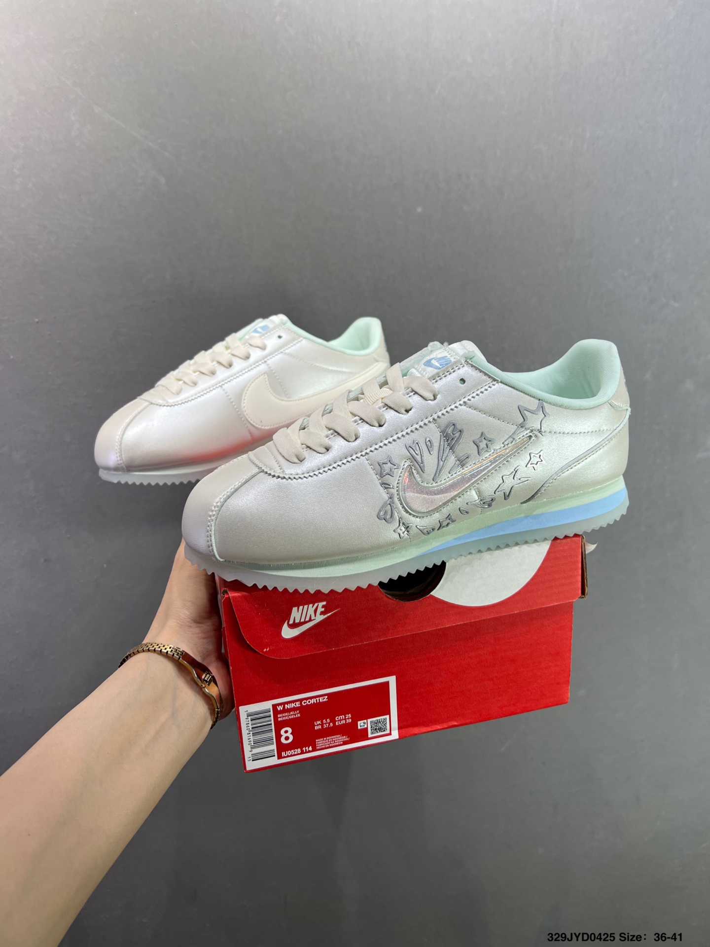 Nike Classic Cortez 全新配色 经典阿甘休闲跑步鞋 IQ3624-Top High Quatity Cheap Sneakers Fashion Clothing Clothes Bags handbags Shoes of all Brand wholesale With The best Quality And Beautiful Price from China Factory Chinese suppliers wholesaler seller Nike Classic Cortez 全新配色 经典阿甘休闲跑步鞋 IQ3624