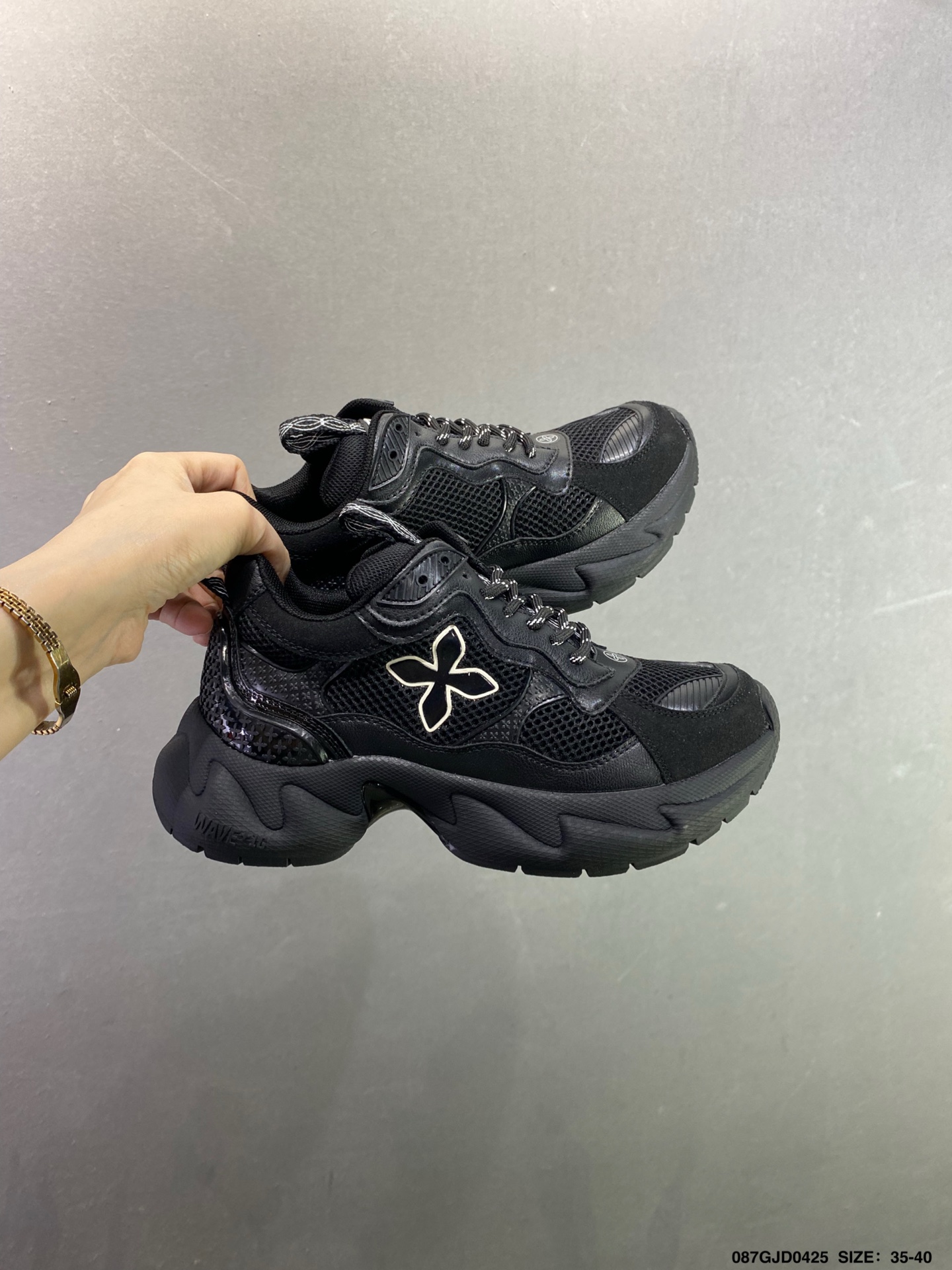 SMFK FUTURE RIPPLE涟漪跟高7cm 低帮