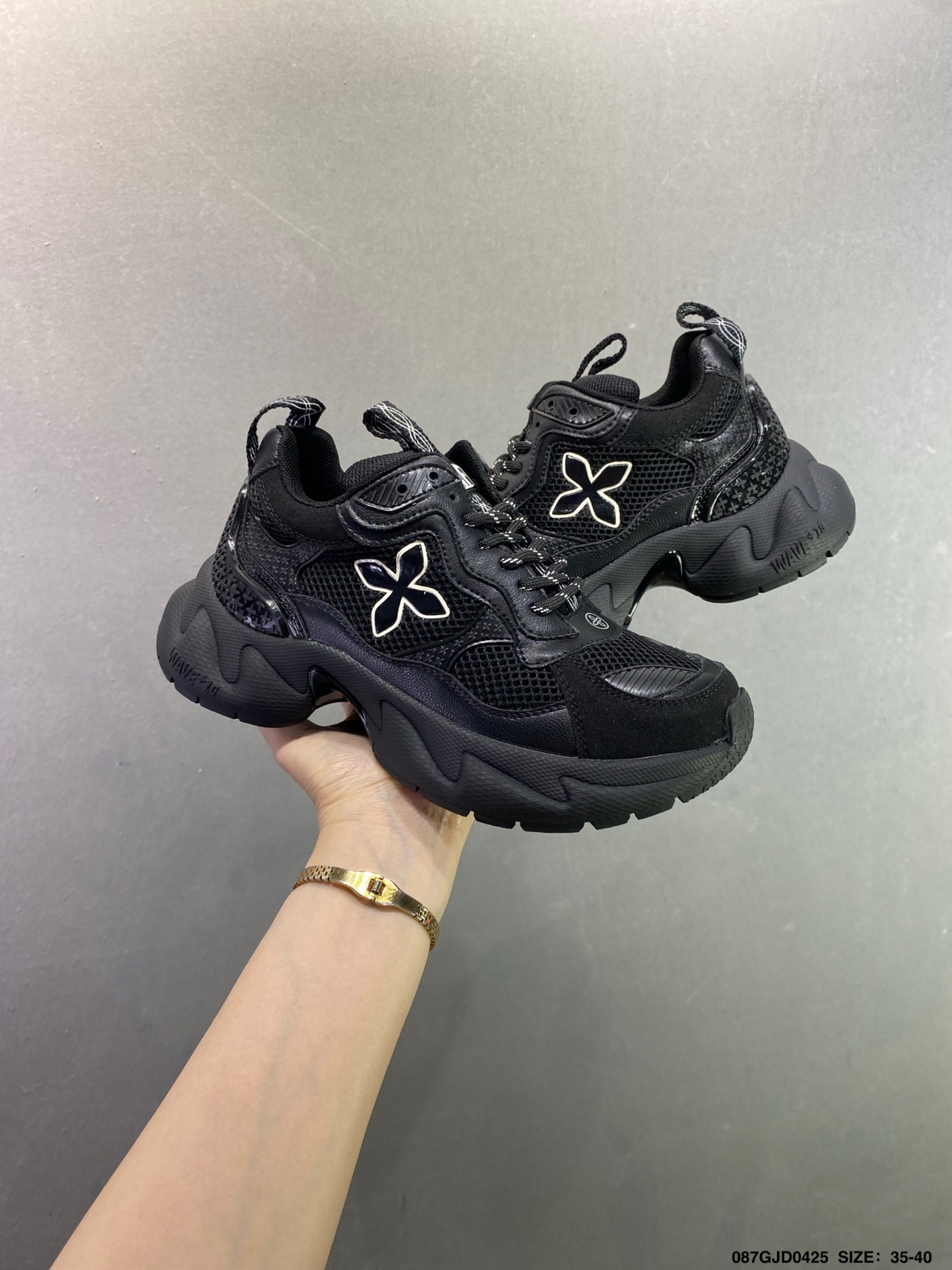 SMFK FUTURE RIPPLE涟漪跟高7cm 低帮