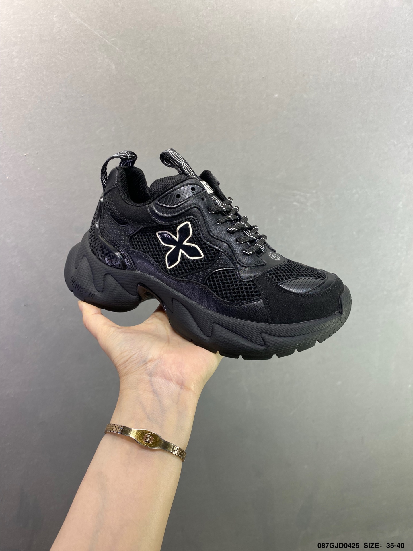 SMFK FUTURE RIPPLE涟漪跟高7cm 低帮