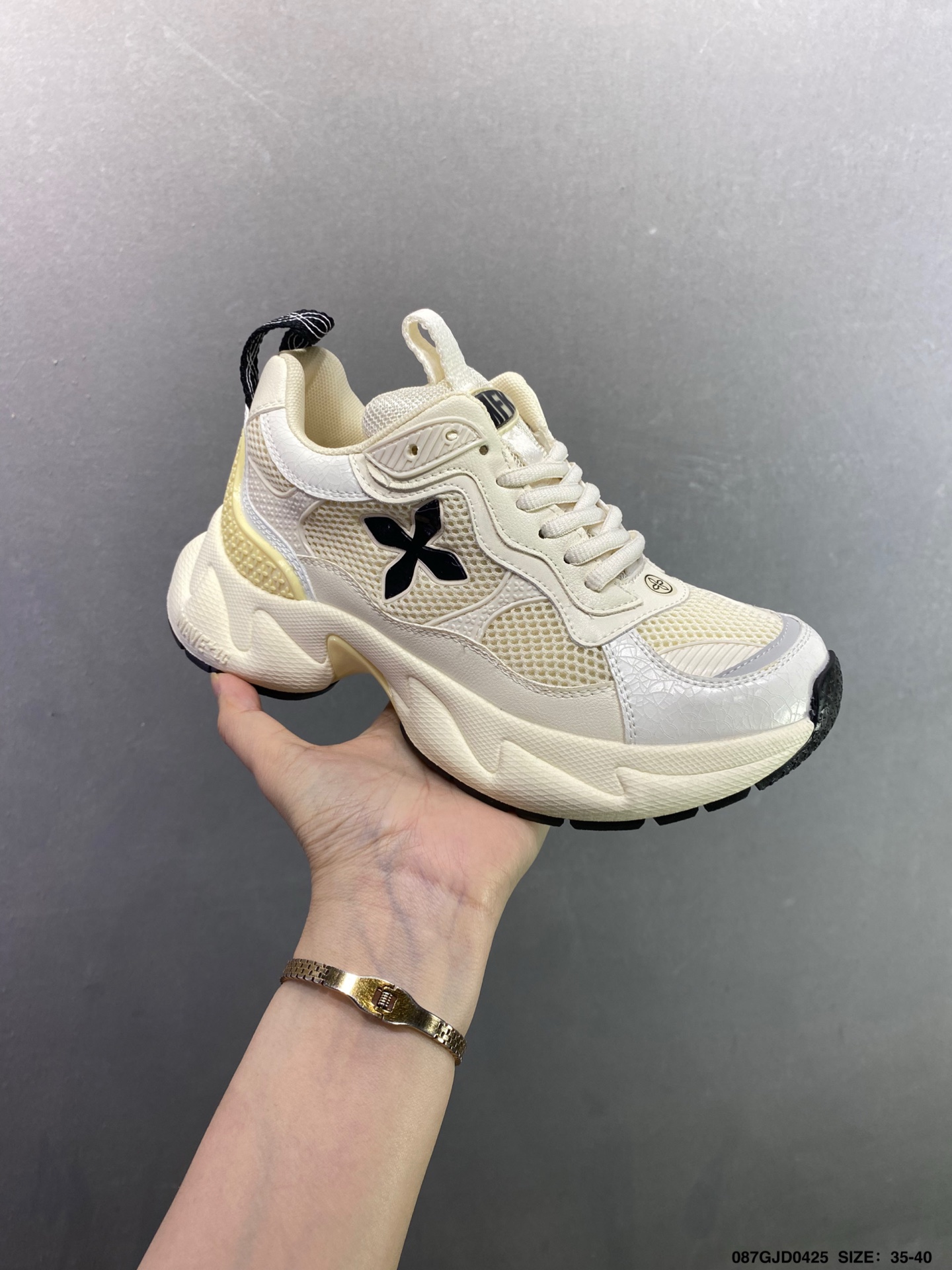 SMFK FUTURE RIPPLE涟漪跟高7cm 低帮