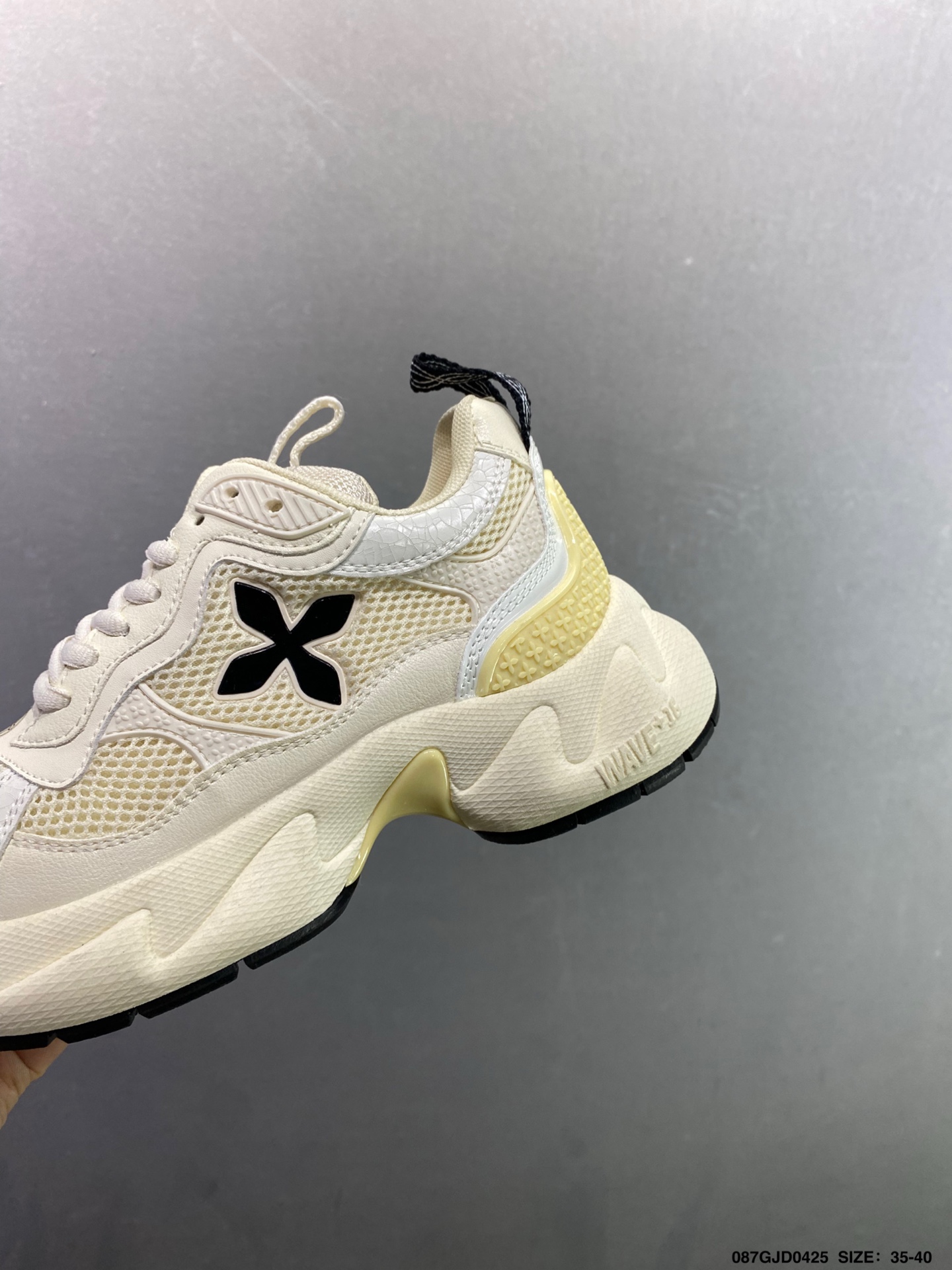 SMFK FUTURE RIPPLE涟漪跟高7cm 低帮