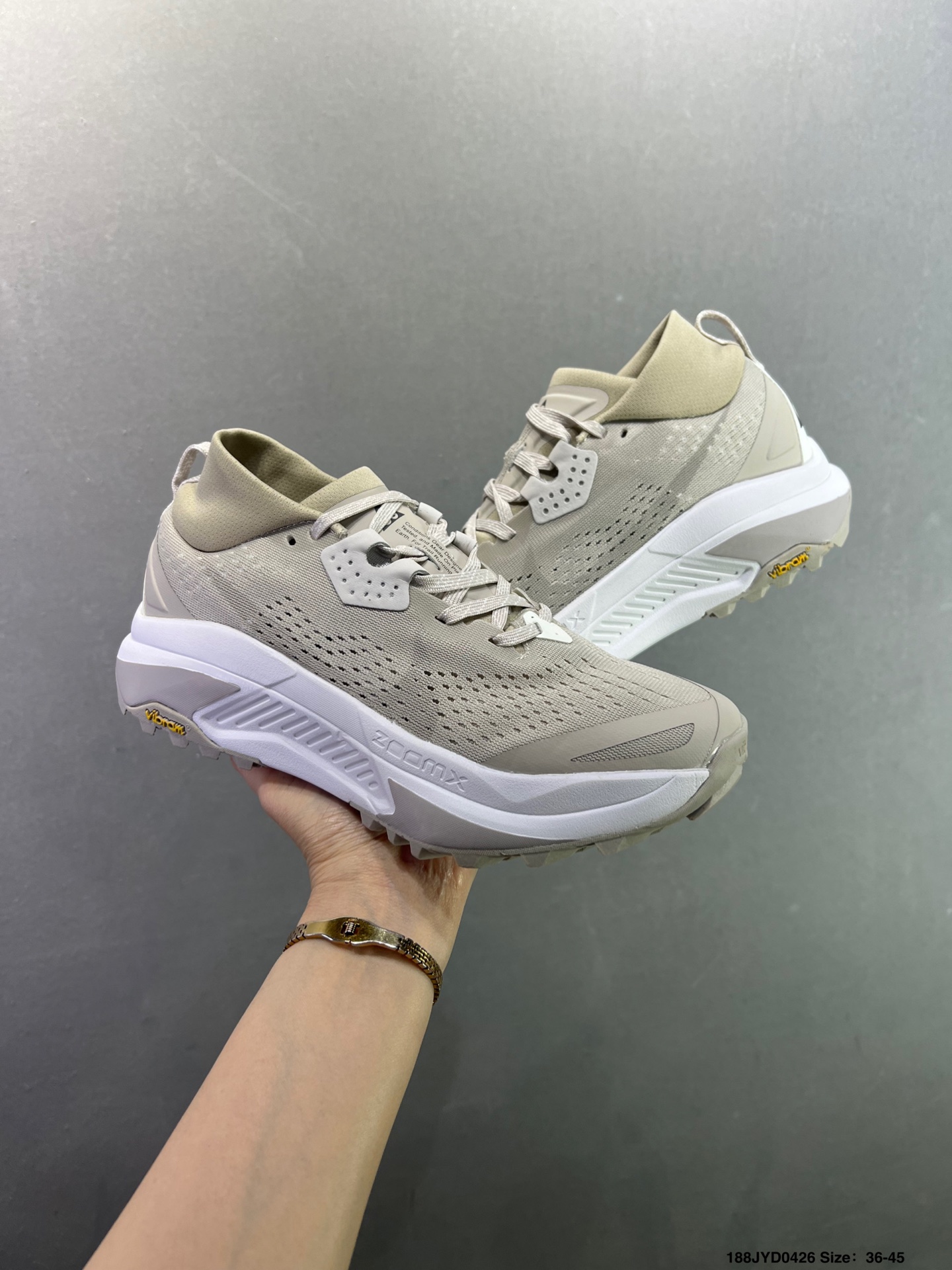 Nike ACG Zegama Trail 运动户外百搭 织物减震防滑透气 耐克 低帮 越野跑步鞋 HV8113-011-Top High Quatity Cheap Sneakers Fashion Clothing Clothes Bags handbags Shoes of all Brand wholesale With The best Quality And Beautiful Price from China Factory Chinese suppliers wholesaler seller Nike ACG Zegama Trail 运动户外百搭 织物减震防滑透气 耐克 低帮 越野跑步鞋 HV8113-011