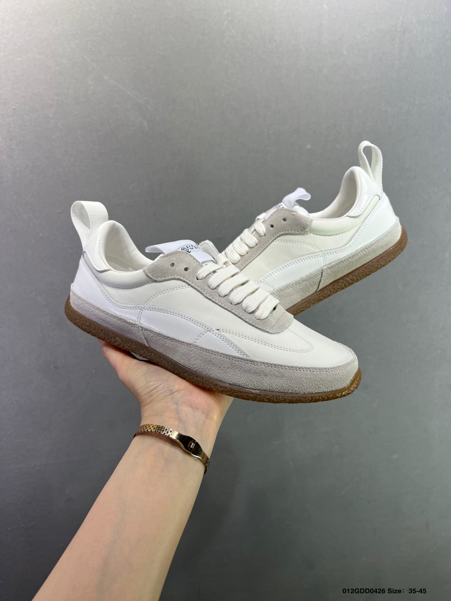亚历山大麦昆亚历山大麦昆 EC1 小牛皮 圆头系带 低帮 生活休闲鞋-Top High Quatity Cheap Sneakers Fashion Clothing Clothes Bags handbags Shoes of all Brand wholesale With The best Quality And Beautiful Price from China Factory Chinese suppliers wholesaler seller 亚历山大麦昆亚历山大麦昆 EC1 小牛皮 圆头系带 低帮 生活休闲鞋
