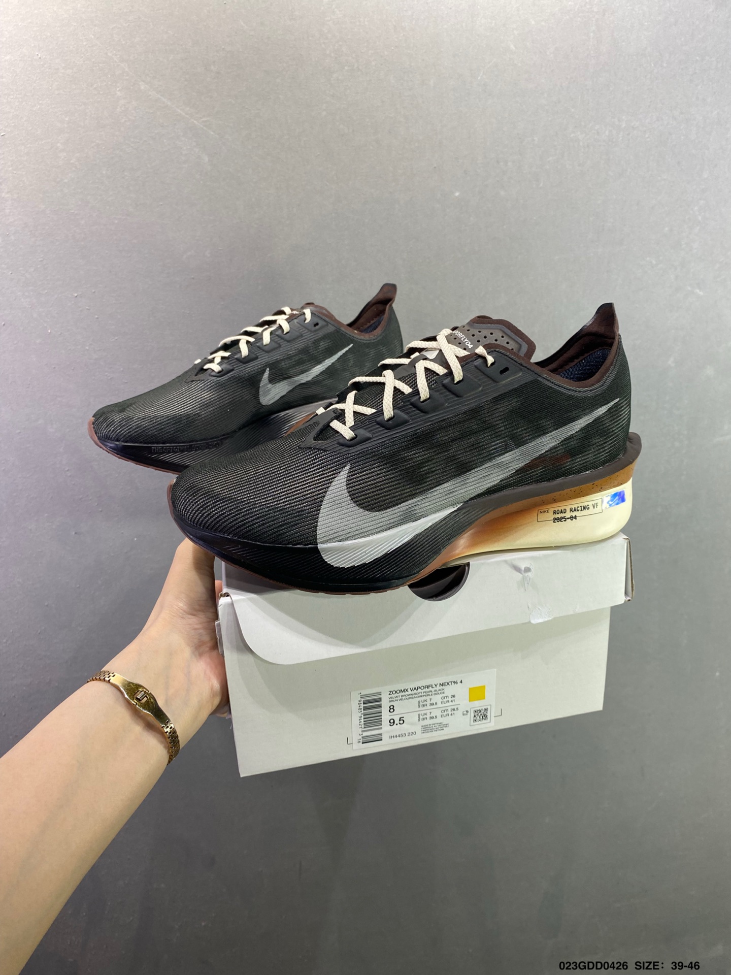 Nike ZoomX Vaporfly NEXT% 4 马拉松系列公路竞速超轻缓震跑步鞋 IH4453-220-Top High Quatity Cheap Sneakers Fashion Clothing Clothes Bags handbags Shoes of all Brand wholesale With The best Quality And Beautiful Price from China Factory Chinese suppliers wholesaler seller Nike ZoomX Vaporfly NEXT% 4 马拉松系列公路竞速超轻缓震跑步鞋 IH4453-220