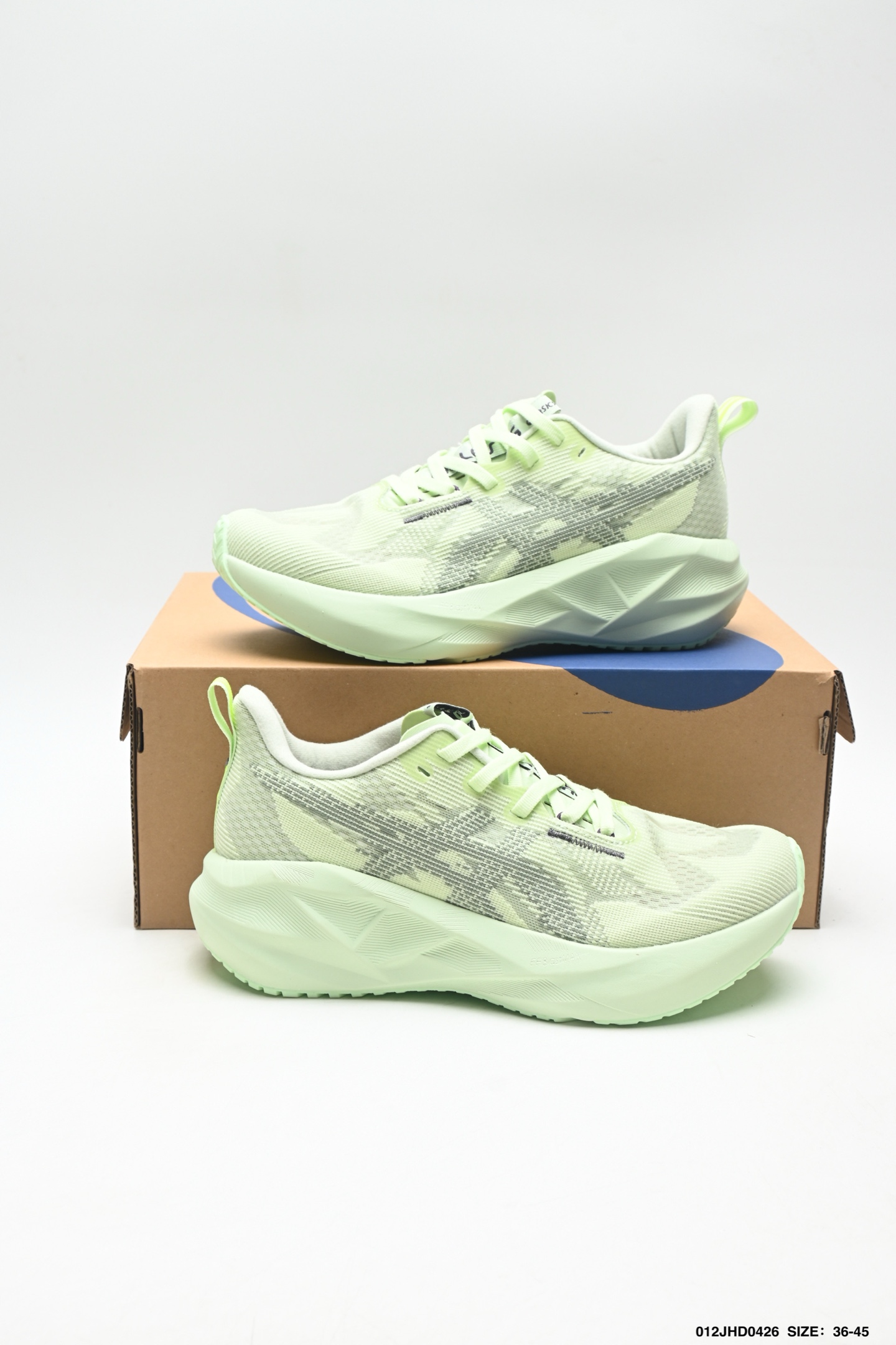 Asics NOVABLAST 5 LE 亚瑟士 轻量跑鞋 低帮轻量透气缓震休闲运动跑步鞋 1011B974-031-Top High Quatity Cheap Sneakers Fashion Clothing Clothes Bags handbags Shoes of all Brand wholesale With The best Quality And Beautiful Price from China Factory Chinese suppliers wholesaler seller Asics NOVABLAST 5 LE 亚瑟士 轻量跑鞋 低帮轻量透气缓震休闲运动跑步鞋 1011B974-031
