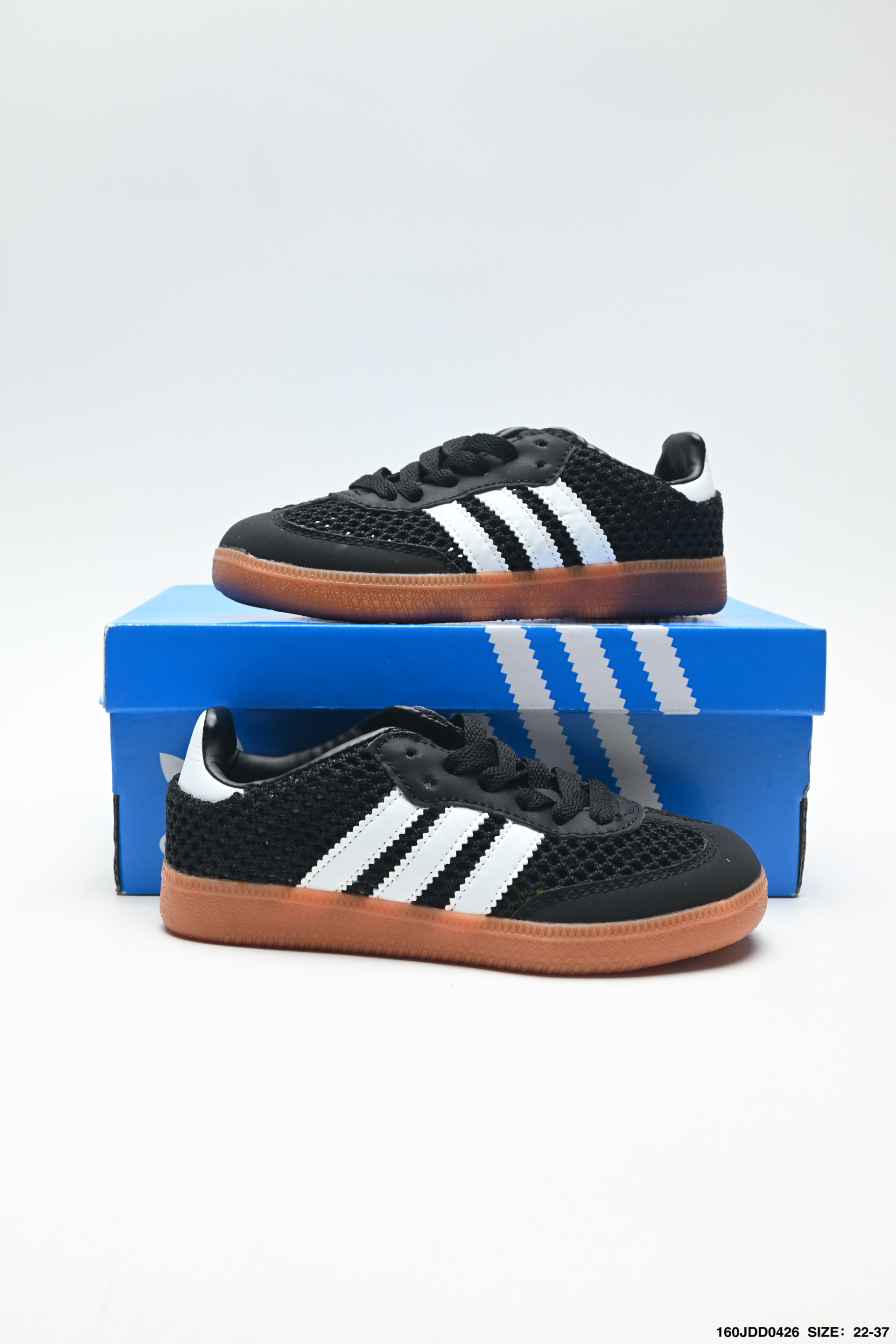 超萌童鞋Adidas Originals Samba 阿迪达斯 桑巴舞系列绅士德训足球风百搭低帮休闲运动板鞋 IH4003-Top High Quatity Cheap Sneakers Fashion Clothing Clothes Bags handbags Shoes of all Brand wholesale With The best Quality And Beautiful Price from China Factory Chinese suppliers wholesaler seller 超萌童鞋Adidas Originals Samba 阿迪达斯 桑巴舞系列绅士德训足球风百搭低帮休闲运动板鞋 IH4003