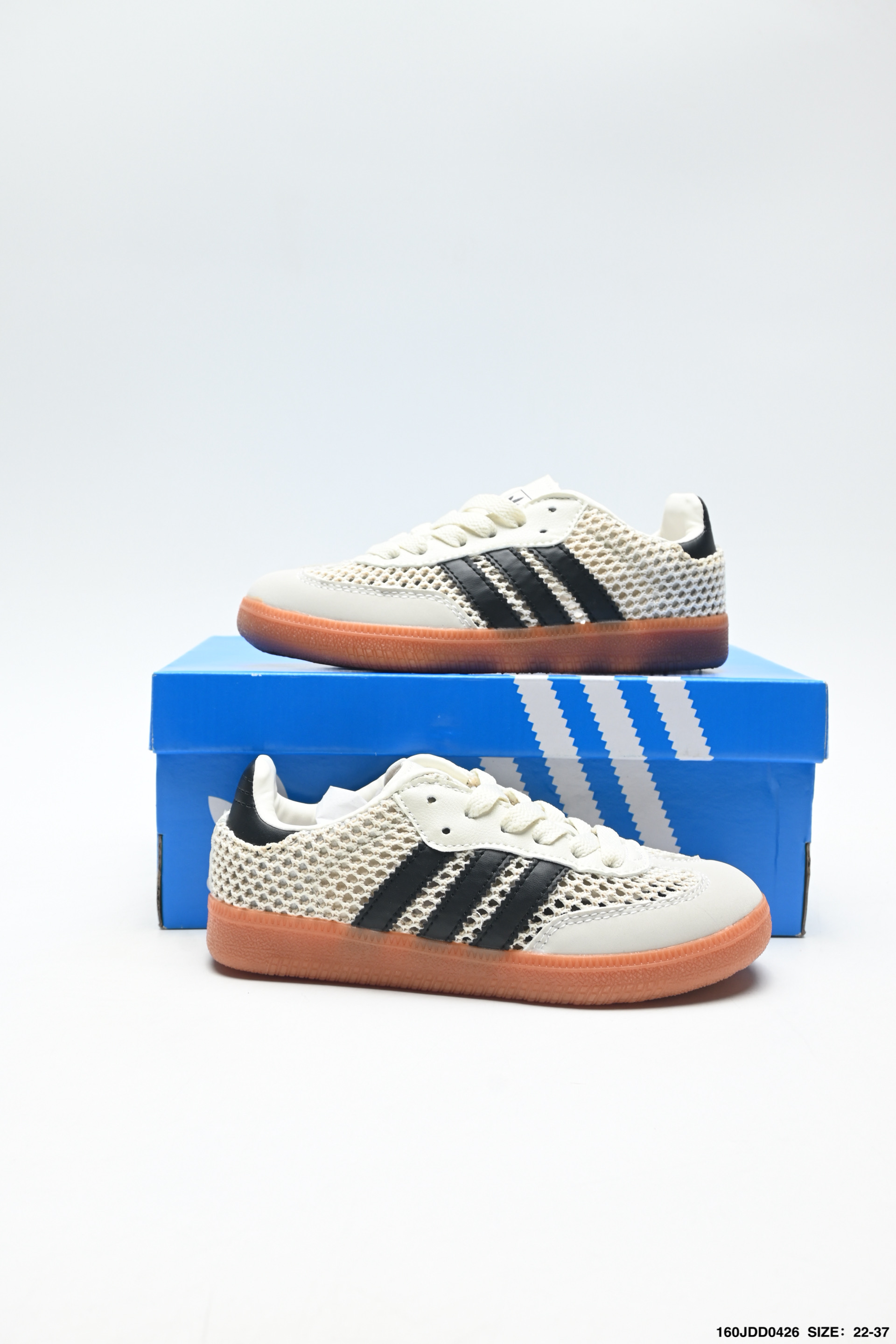 超萌童鞋Adidas Originals Samba 阿迪达斯 桑巴舞系列绅士德训足球风百搭低帮休闲运动板鞋 IH4003-Top High Quatity Cheap Sneakers Fashion Clothing Clothes Bags handbags Shoes of all Brand wholesale With The best Quality And Beautiful Price from China Factory Chinese suppliers wholesaler seller 超萌童鞋Adidas Originals Samba 阿迪达斯 桑巴舞系列绅士德训足球风百搭低帮休闲运动板鞋 IH4003