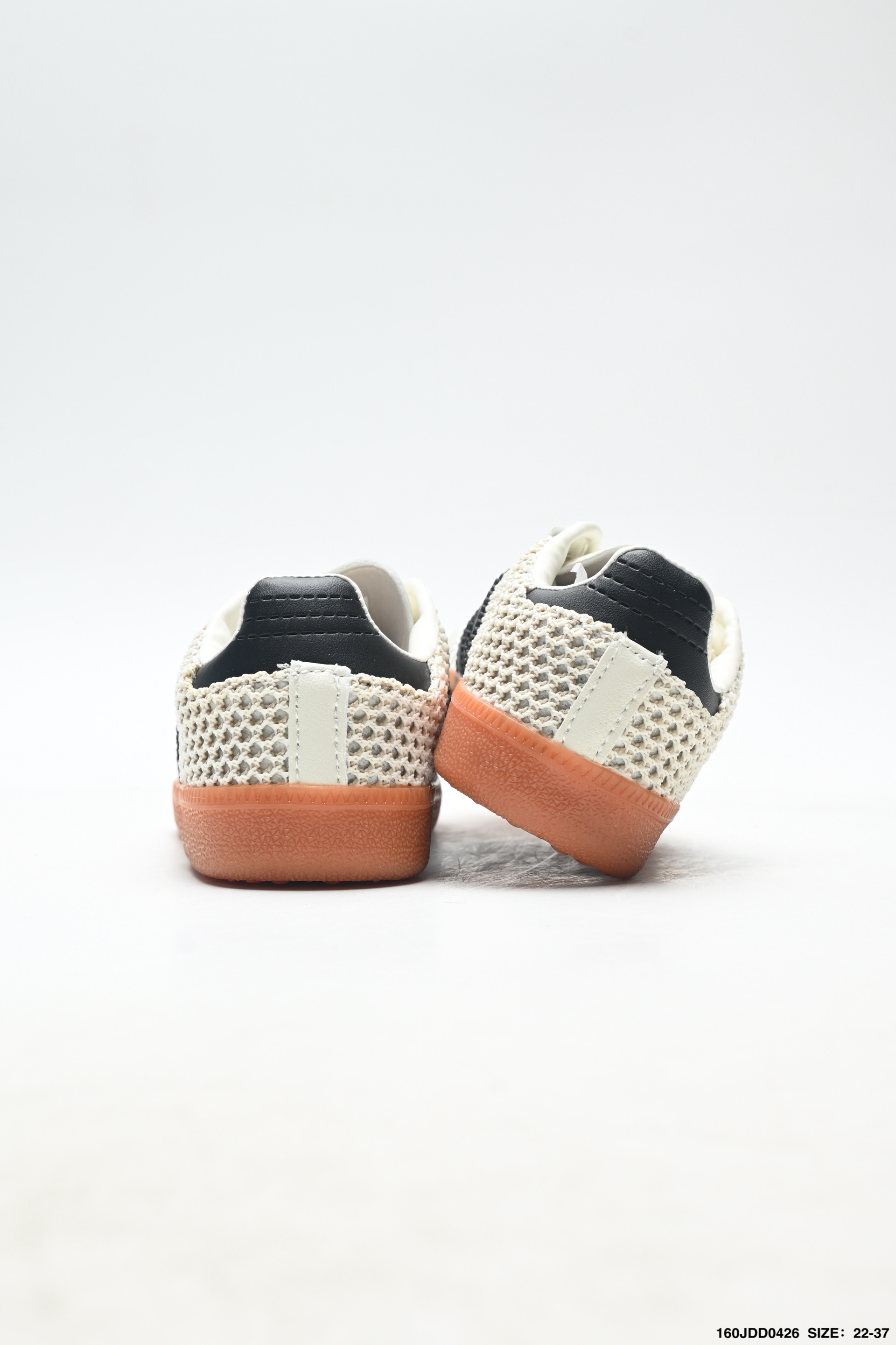超萌童鞋Adidas Originals Samba 阿迪达斯 桑巴舞系列绅士德训足球风百搭低帮休闲运动板鞋 IH4003-Top High Quatity Cheap Sneakers Fashion Clothing Clothes Bags handbags Shoes of all Brand wholesale With The best Quality And Beautiful Price from China Factory Chinese suppliers wholesaler seller 超萌童鞋Adidas Originals Samba 阿迪达斯 桑巴舞系列绅士德训足球风百搭低帮休闲运动板鞋 IH4003