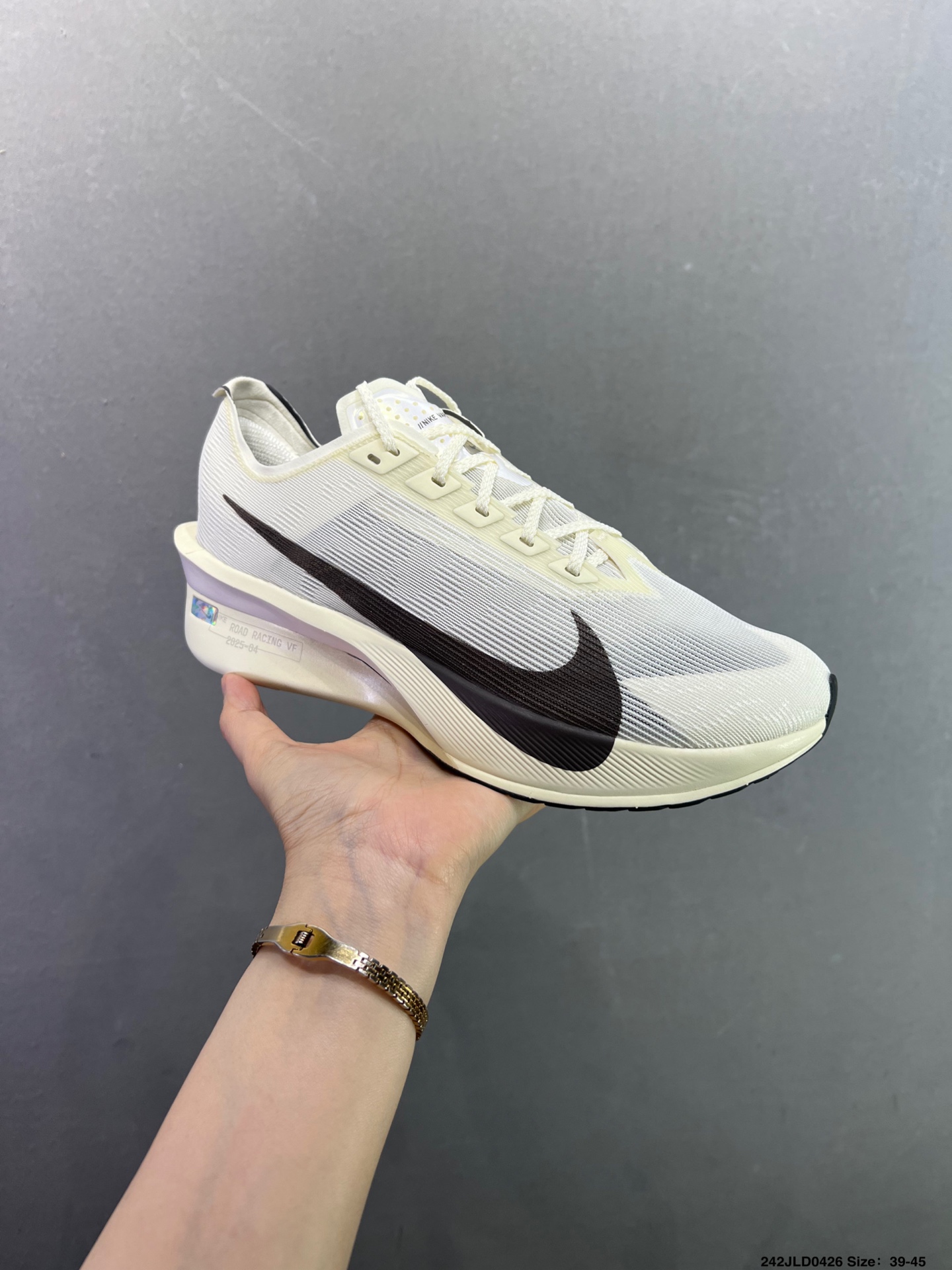 Nike ZoomX Vaporfly NEXT% 4耐克 轻量化 网面透气运动鞋 HF6414-101