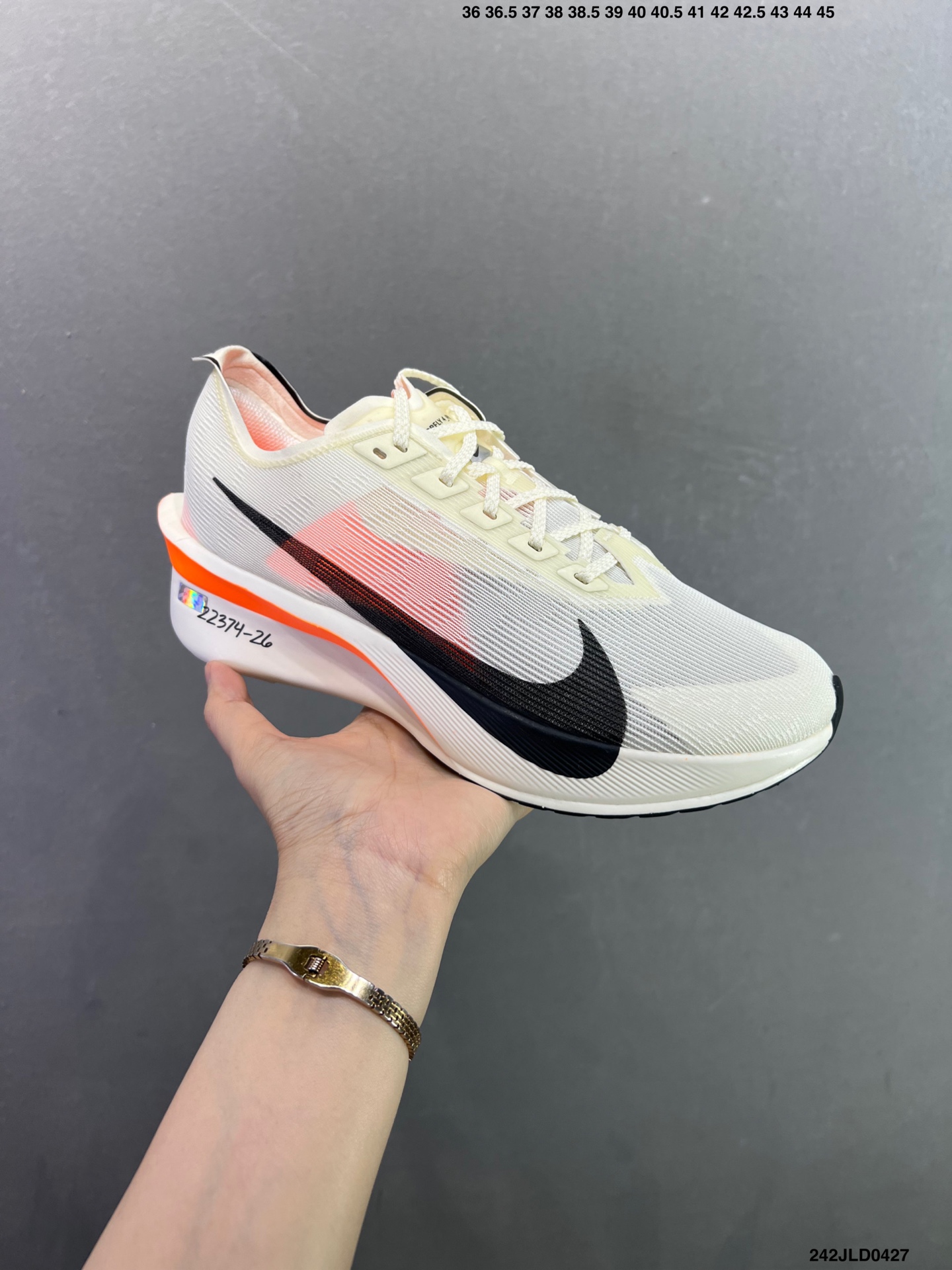 Nike ZoomX Vaporfly NEXT% 4耐克 轻量化 网面透气运动鞋 HF6414-101