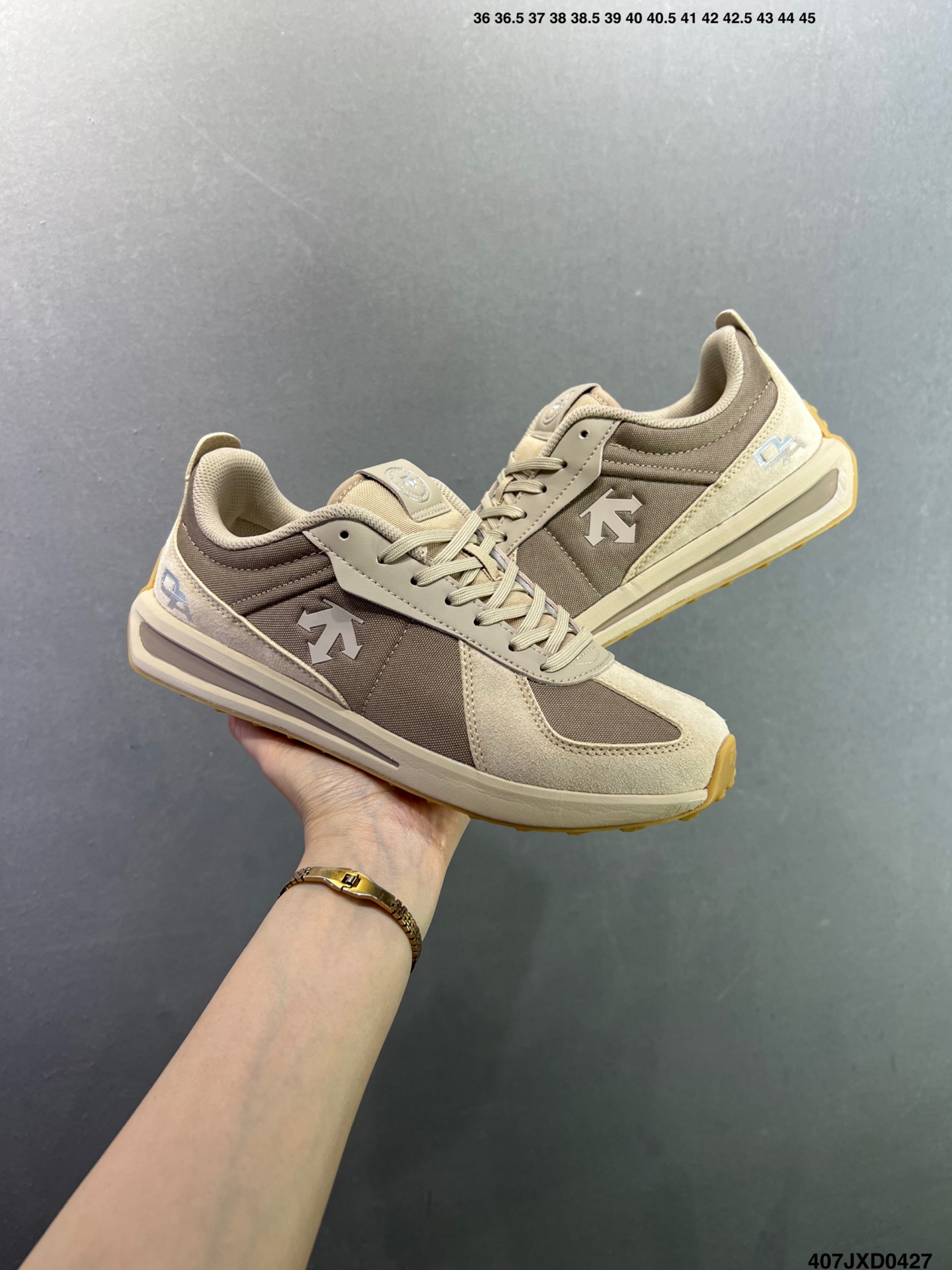 迪桑特DESCENTE EDGE COURT RETRO 复古轻质 耐磨低帮 生活休闲鞋 SP363LSN82-Top High Quatity Cheap Sneakers Fashion Clothing Clothes Bags handbags Shoes of all Brand wholesale With The best Quality And Beautiful Price from China Factory Chinese suppliers wholesaler seller 迪桑特DESCENTE EDGE COURT RETRO 复古轻质 耐磨低帮 生活休闲鞋 SP363LSN82