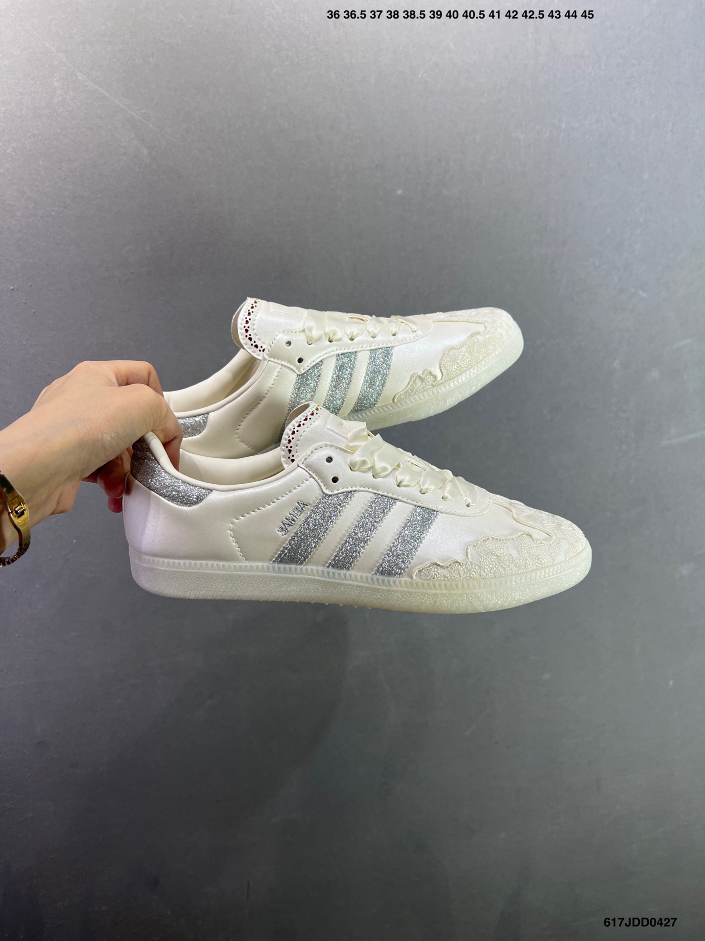 Adidas Originals Samba 阿迪达斯三叶草 桑巴舞系列绅士德训足球风百搭低帮休闲运动板鞋 HP3698-Top High Quatity Cheap Sneakers Fashion Clothing Clothes Bags handbags Shoes of all Brand wholesale With The best Quality And Beautiful Price from China Factory Chinese suppliers wholesaler seller Adidas Originals Samba 阿迪达斯三叶草 桑巴舞系列绅士德训足球风百搭低帮休闲运动板鞋 HP3698