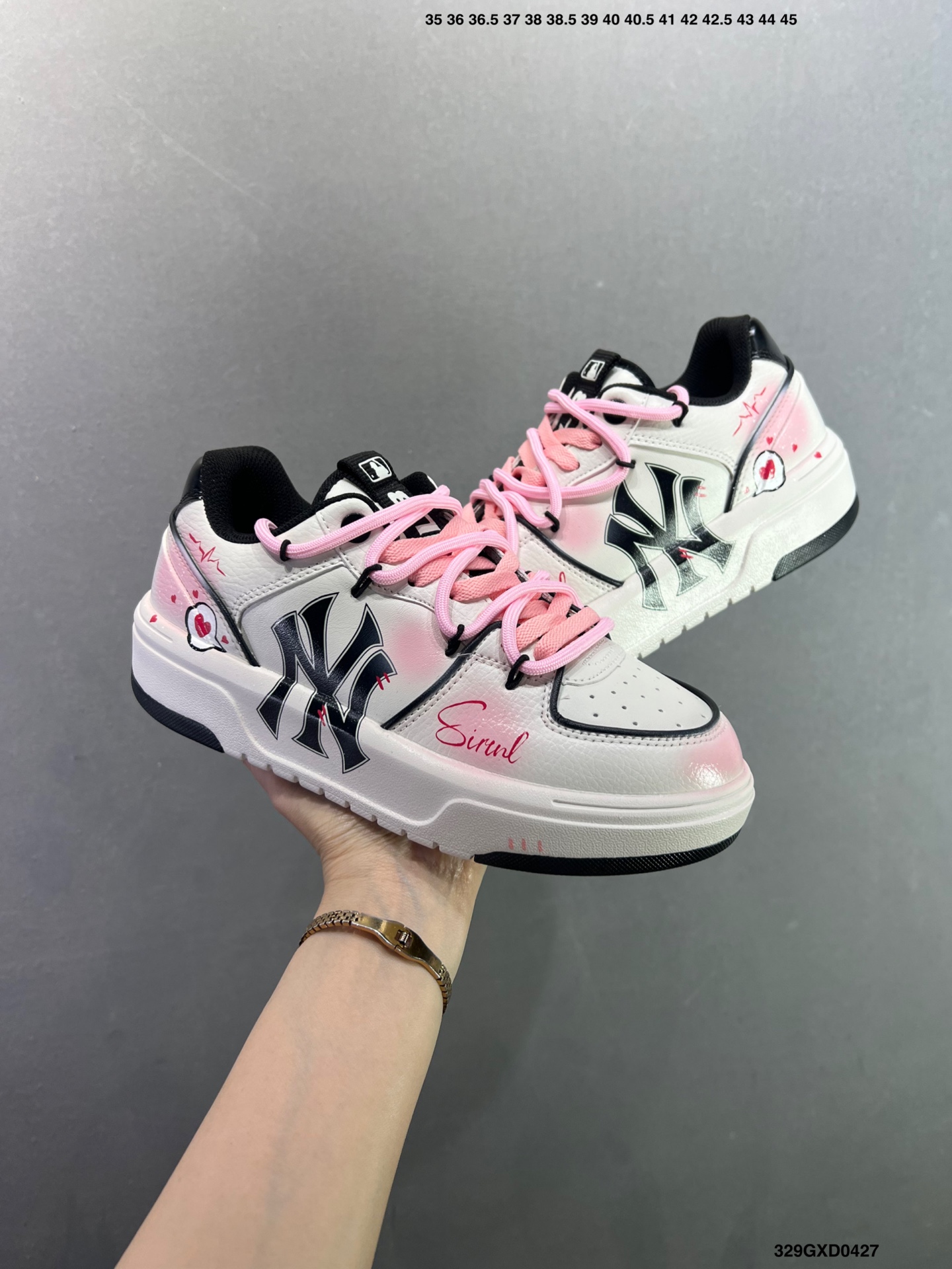 MLB NY 印花网红老爹鞋 涂鸦恶作剧 内增高6cm 3ASXCA12N-Top High Quatity Cheap Sneakers Fashion Clothing Clothes Bags handbags Shoes of all Brand wholesale With The best Quality And Beautiful Price from China Factory Chinese suppliers wholesaler seller MLB NY 印花网红老爹鞋 涂鸦恶作剧 内增高6cm 3ASXCA12N