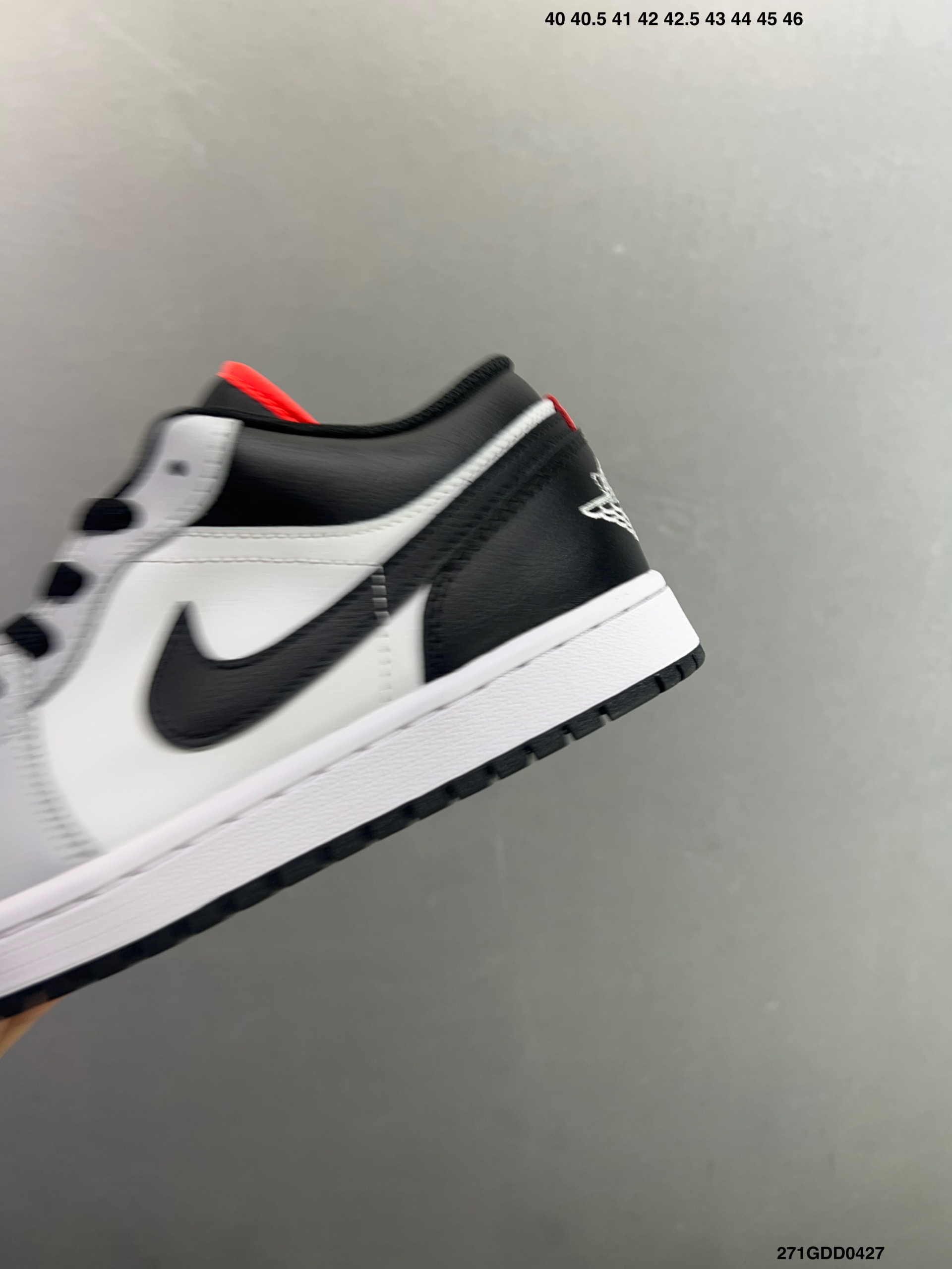 Air Jordan 1 Low 新配色 AJ1乔1 低帮休闲板鞋 553558-Top High Quatity Cheap Sneakers Fashion Clothing Clothes Bags handbags Shoes of all Brand wholesale With The best Quality And Beautiful Price from China Factory Chinese suppliers wholesaler seller Air Jordan 1 Low 新配色 AJ1乔1 低帮休闲板鞋 553558