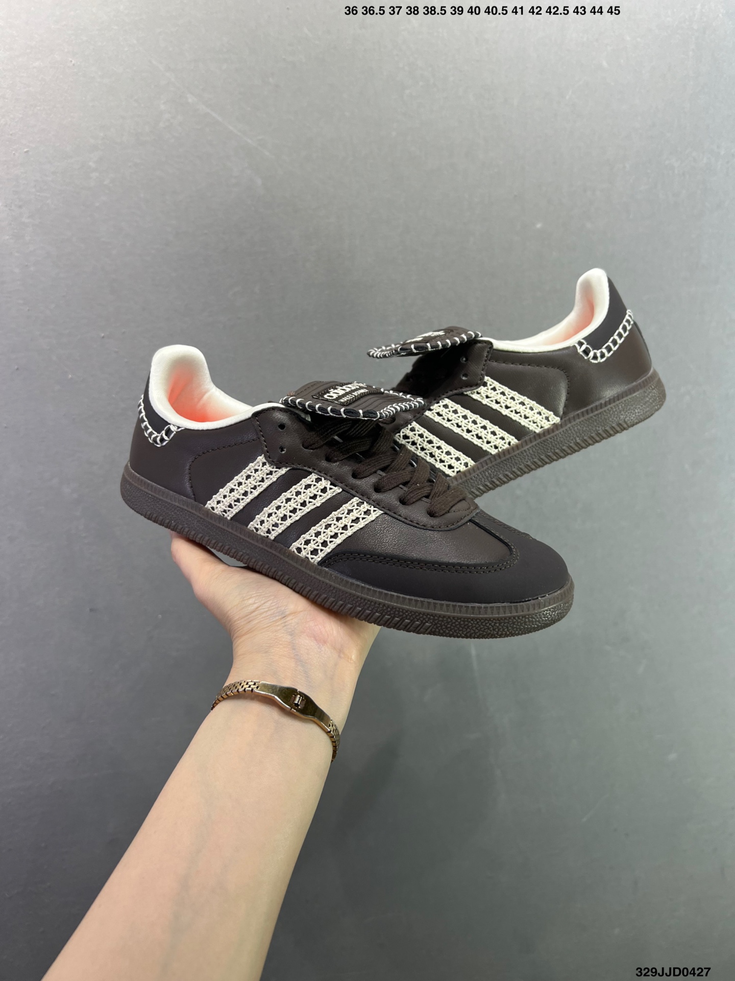 BonnerxadidasoriginalsSamba 板鞋 AdidasOriginals是Adidas旗下的运动经典系列 FX7517-Top High Quatity Cheap Sneakers Fashion Clothing Clothes Bags handbags Shoes of all Brand wholesale With The best Quality And Beautiful Price from China Factory Chinese suppliers wholesaler seller BonnerxadidasoriginalsSamba 板鞋 AdidasOriginals是Adidas旗下的运动经典系列 FX7517