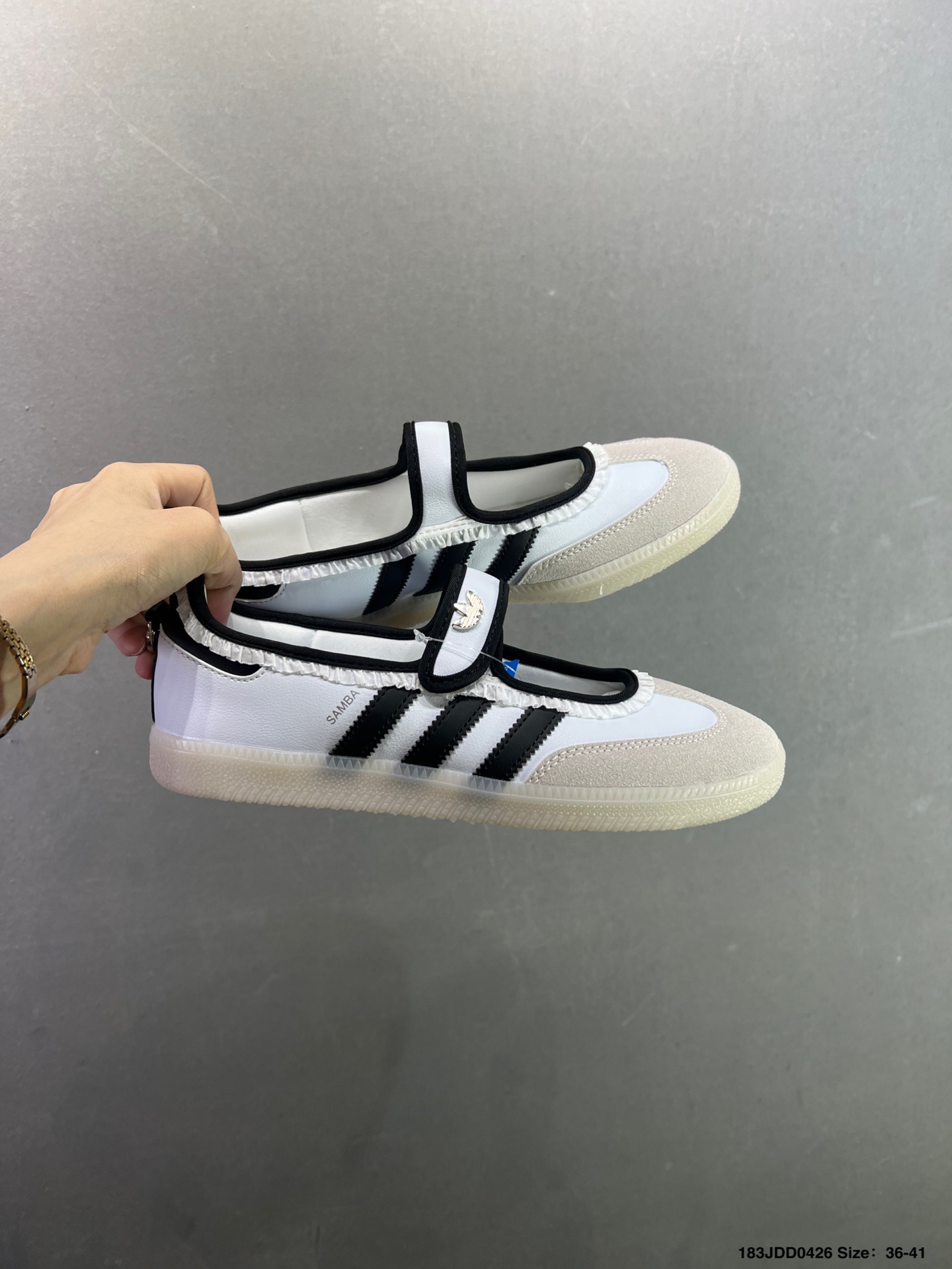 Adidas Samba Janes阿迪达斯玛丽珍款玫瑰金板鞋懒人一脚蹬运动鞋 KH6231-Top High Quatity Cheap Sneakers Fashion Clothing Clothes Bags handbags Shoes of all Brand wholesale With The best Quality And Beautiful Price from China Factory Chinese suppliers wholesaler seller Adidas Samba Janes阿迪达斯玛丽珍款玫瑰金板鞋懒人一脚蹬运动鞋 KH6231