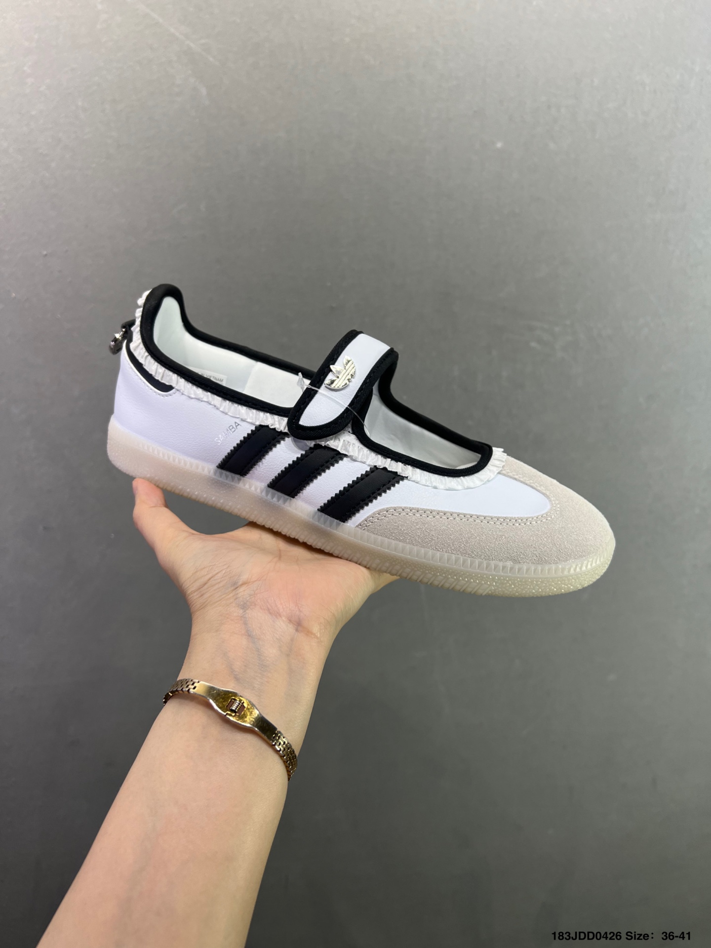 Adidas Samba Janes阿迪达斯玛丽珍款玫瑰金板鞋懒人一脚蹬运动鞋 KH6231-Top High Quatity Cheap Sneakers Fashion Clothing Clothes Bags handbags Shoes of all Brand wholesale With The best Quality And Beautiful Price from China Factory Chinese suppliers wholesaler seller Adidas Samba Janes阿迪达斯玛丽珍款玫瑰金板鞋懒人一脚蹬运动鞋 KH6231