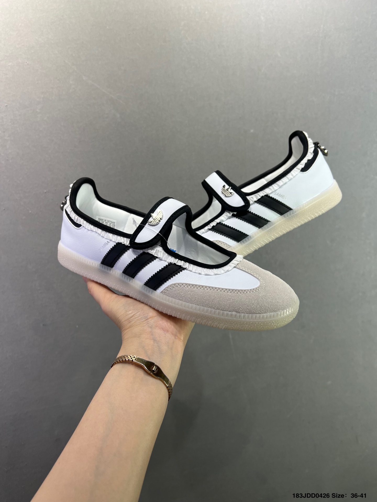 Adidas Samba Janes阿迪达斯玛丽珍款玫瑰金板鞋懒人一脚蹬运动鞋 KH6231-Top High Quatity Cheap Sneakers Fashion Clothing Clothes Bags handbags Shoes of all Brand wholesale With The best Quality And Beautiful Price from China Factory Chinese suppliers wholesaler seller Adidas Samba Janes阿迪达斯玛丽珍款玫瑰金板鞋懒人一脚蹬运动鞋 KH6231