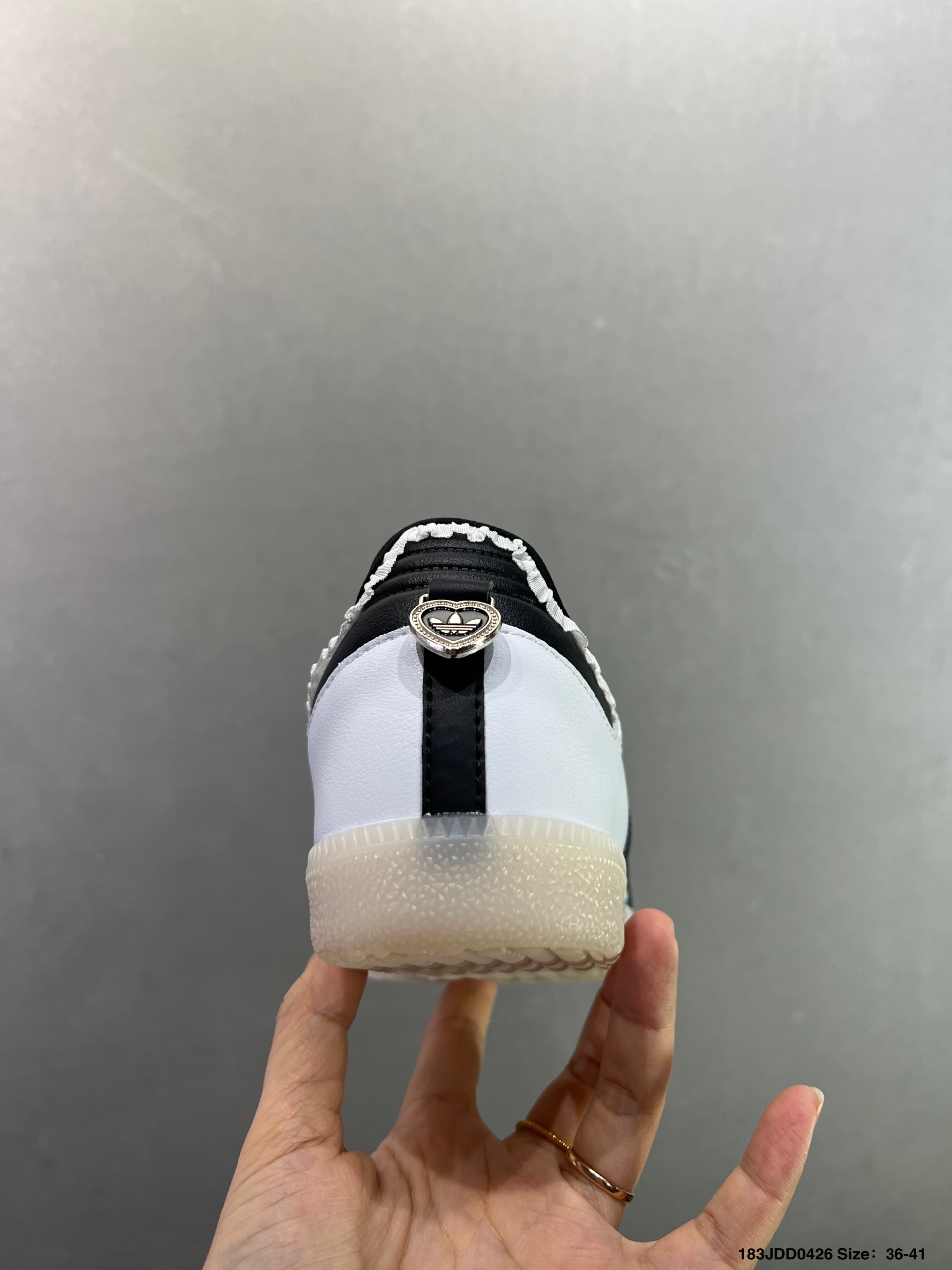 Adidas Samba Janes阿迪达斯玛丽珍款玫瑰金板鞋懒人一脚蹬运动鞋 KH6231-Top High Quatity Cheap Sneakers Fashion Clothing Clothes Bags handbags Shoes of all Brand wholesale With The best Quality And Beautiful Price from China Factory Chinese suppliers wholesaler seller Adidas Samba Janes阿迪达斯玛丽珍款玫瑰金板鞋懒人一脚蹬运动鞋 KH6231