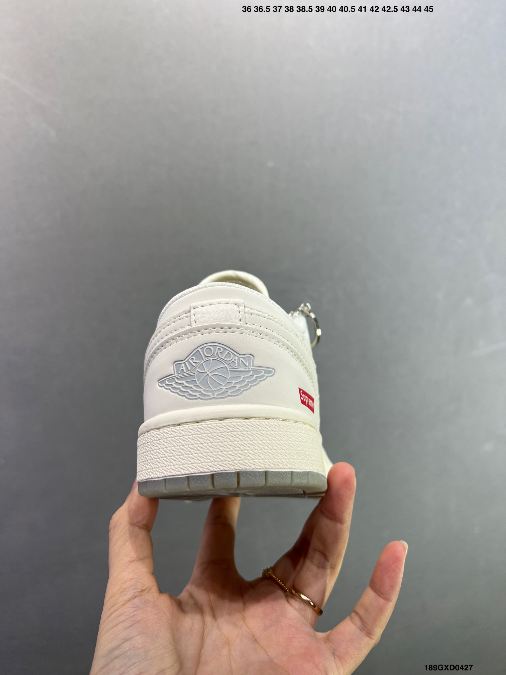 Nike Air Jordan 1 Low 定制配色 定制AJ联名-高端定制 低帮复古文化板鞋 QG1988-012-Top High Quatity Cheap Sneakers Fashion Clothing Clothes Bags handbags Shoes of all Brand wholesale With The best Quality And Beautiful Price from China Factory Chinese suppliers wholesaler seller Nike Air Jordan 1 Low 定制配色 定制AJ联名-高端定制 低帮复古文化板鞋 QG1988-012