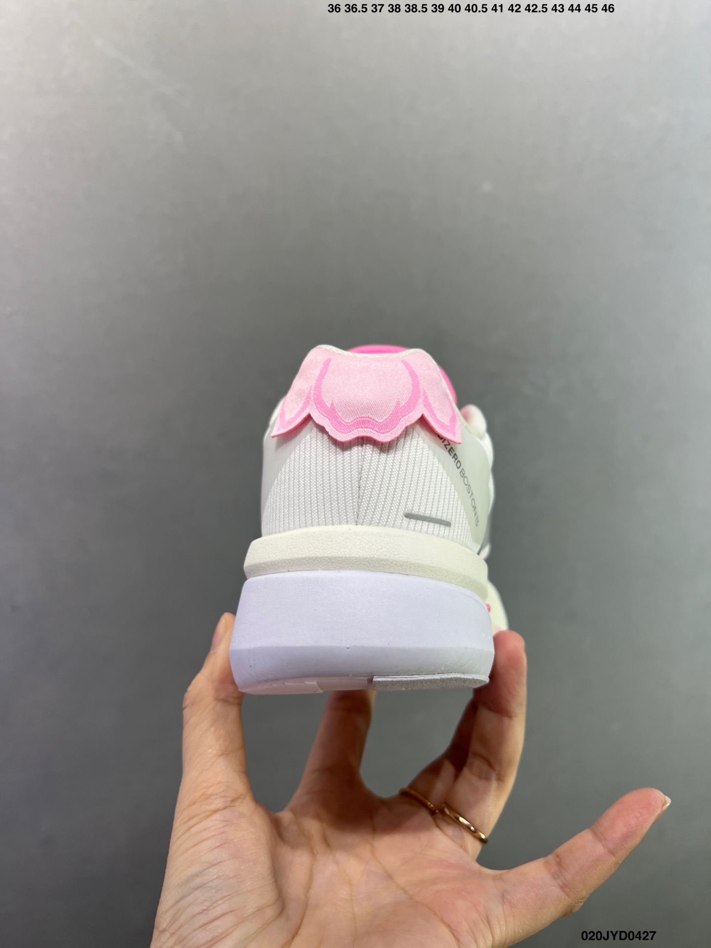 adidas adizero BOSSTN 13 透气网眼竞速跑鞋Boost 缓震底 阿迪 后跟加厚 呵护脚后跟 立体保护软绵鞋口 JS4933-Top High Quatity Cheap Sneakers Fashion Clothing Clothes Bags handbags Shoes of all Brand wholesale With The best Quality And Beautiful Price from China Factory Chinese suppliers wholesaler seller adidas adizero BOSSTN 13 透气网眼竞速跑鞋Boost 缓震底 阿迪 后跟加厚 呵护脚后跟 立体保护软绵鞋口 JS4933