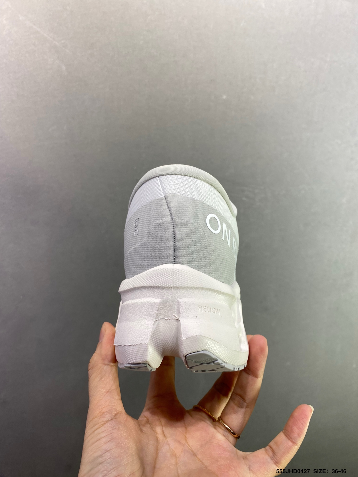 昂跑 On Cloudmonster 3 昂跑 户外街头机能风新兴品牌轻便低帮跑步鞋-Top High Quatity Cheap Sneakers Fashion Clothing Clothes Bags handbags Shoes of all Brand wholesale With The best Quality And Beautiful Price from China Factory Chinese suppliers wholesaler seller 昂跑 On Cloudmonster 3 昂跑 户外街头机能风新兴品牌轻便低帮跑步鞋