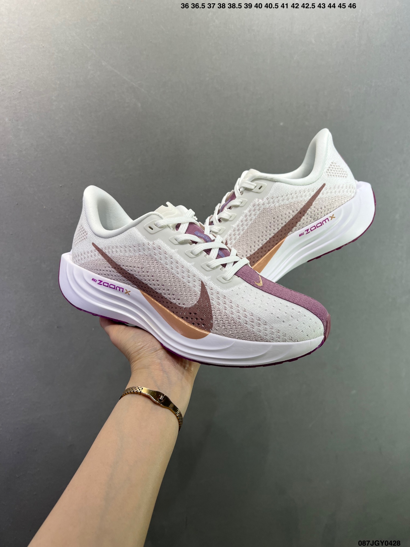 NK Zoom Pegasus Plus 超级飞马涡轮增压马拉松慢跑鞋 FQ7262-Top High Quatity Cheap Sneakers Fashion Clothing Clothes Bags handbags Shoes of all Brand wholesale With The best Quality And Beautiful Price from China Factory Chinese suppliers wholesaler seller NK Zoom Pegasus Plus 超级飞马涡轮增压马拉松慢跑鞋 FQ7262