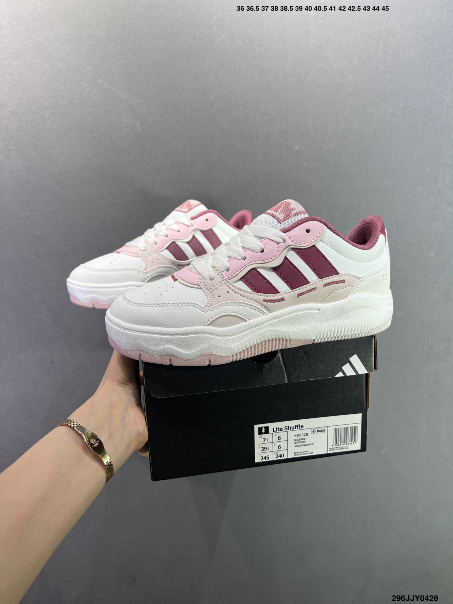 adidas LITE SHUFFLE 复合材质 舒适贴合系带 板鞋 KH9028-Top High Quatity Cheap Sneakers Fashion Clothing Clothes Bags handbags Shoes of all Brand wholesale With The best Quality And Beautiful Price from China Factory Chinese suppliers wholesaler seller adidas LITE SHUFFLE 复合材质 舒适贴合系带 板鞋 KH9028