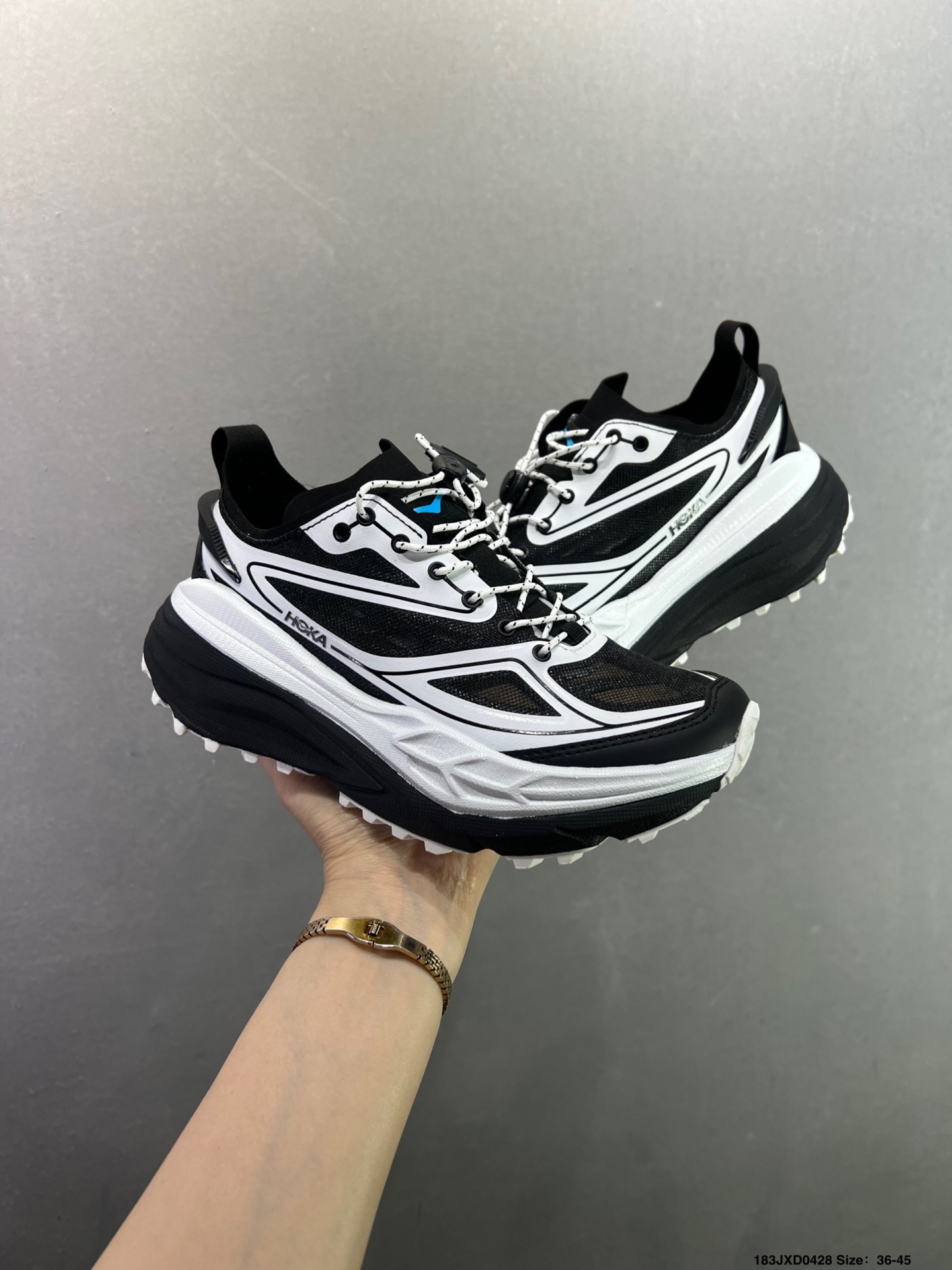 HOKA M STINSON one7 全新配色 HOKA ONE ONE是来自美国的跑步鞋知名品牌 1168931-Top High Quatity Cheap Sneakers Fashion Clothing Clothes Bags handbags Shoes of all Brand wholesale With The best Quality And Beautiful Price from China Factory Chinese suppliers wholesaler seller HOKA M STINSON one7 全新配色 HOKA ONE ONE是来自美国的跑步鞋知名品牌 1168931