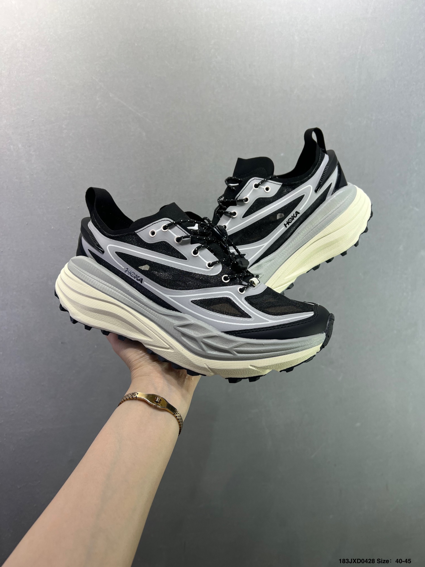 HOKA M STINSON one7 全新配色 HOKA ONE ONE是来自美国的跑步鞋知名品牌 1168931-Top High Quatity Cheap Sneakers Fashion Clothing Clothes Bags handbags Shoes of all Brand wholesale With The best Quality And Beautiful Price from China Factory Chinese suppliers wholesaler seller HOKA M STINSON one7 全新配色 HOKA ONE ONE是来自美国的跑步鞋知名品牌 1168931