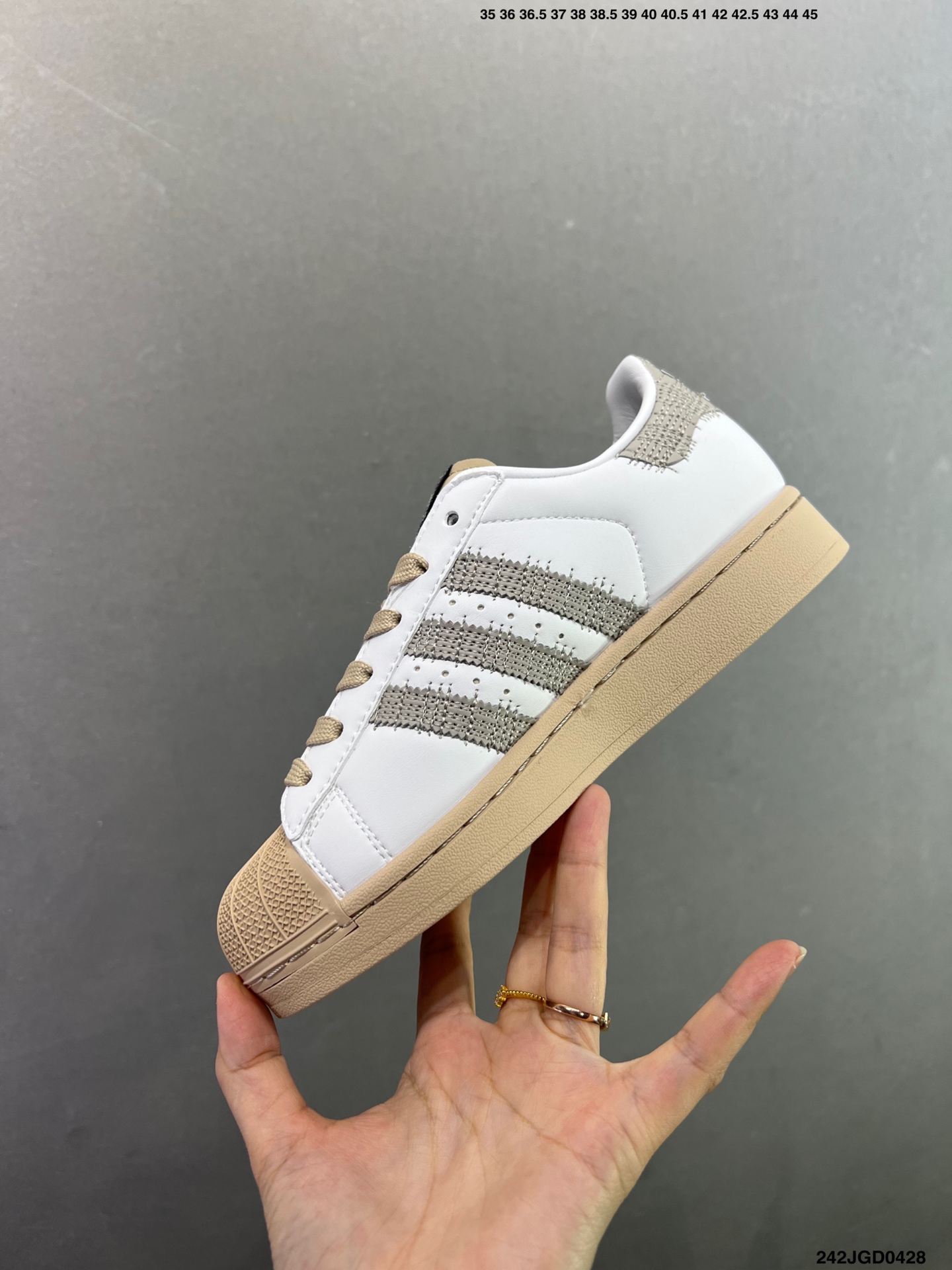 阿迪达斯/三叶草Adidas Originals Superstar II 经典贝壳头系列低帮百搭休闲运动板鞋 JH9977-Top High Quatity Cheap Sneakers Fashion Clothing Clothes Bags handbags Shoes of all Brand wholesale With The best Quality And Beautiful Price from China Factory Chinese suppliers wholesaler seller 阿迪达斯/三叶草Adidas Originals Superstar II 经典贝壳头系列低帮百搭休闲运动板鞋 JH9977