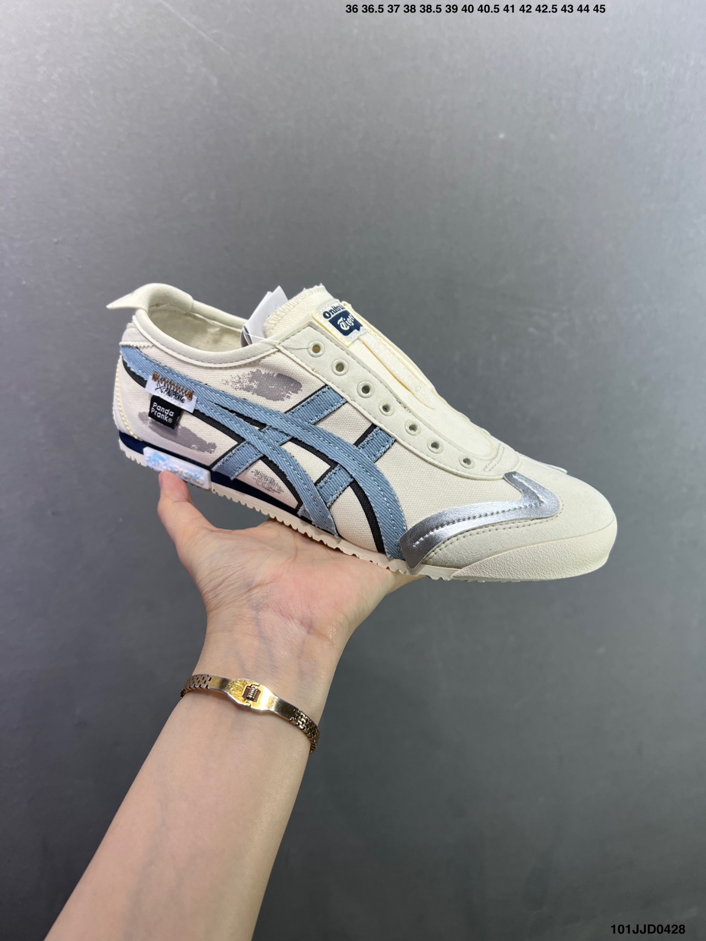 Onitsuka Tiger MEXICO 66 SD百搭单品 板鞋 MEXICO 1183A872-204-Top High Quatity Cheap Sneakers Fashion Clothing Clothes Bags handbags Shoes of all Brand wholesale With The best Quality And Beautiful Price from China Factory Chinese suppliers wholesaler seller Onitsuka Tiger MEXICO 66 SD百搭单品 板鞋 MEXICO 1183A872-204