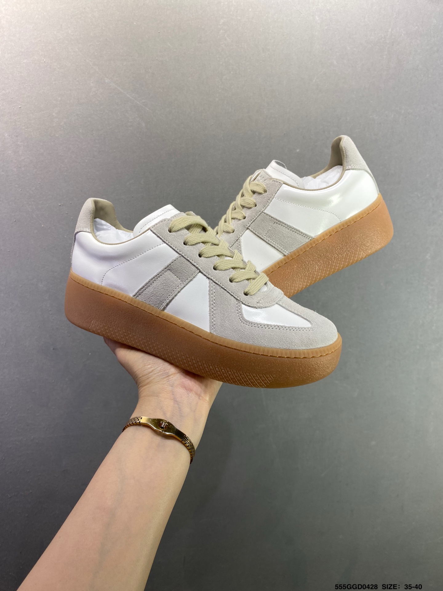 Maison Margiela 梅森马吉拉 Replica Wedge 小牛皮圆头厚底 低帮板鞋 S58WS0100-Top High Quatity Cheap Sneakers Fashion Clothing Clothes Bags handbags Shoes of all Brand wholesale With The best Quality And Beautiful Price from China Factory Chinese suppliers wholesaler seller Maison Margiela 梅森马吉拉 Replica Wedge 小牛皮圆头厚底 低帮板鞋 S58WS0100