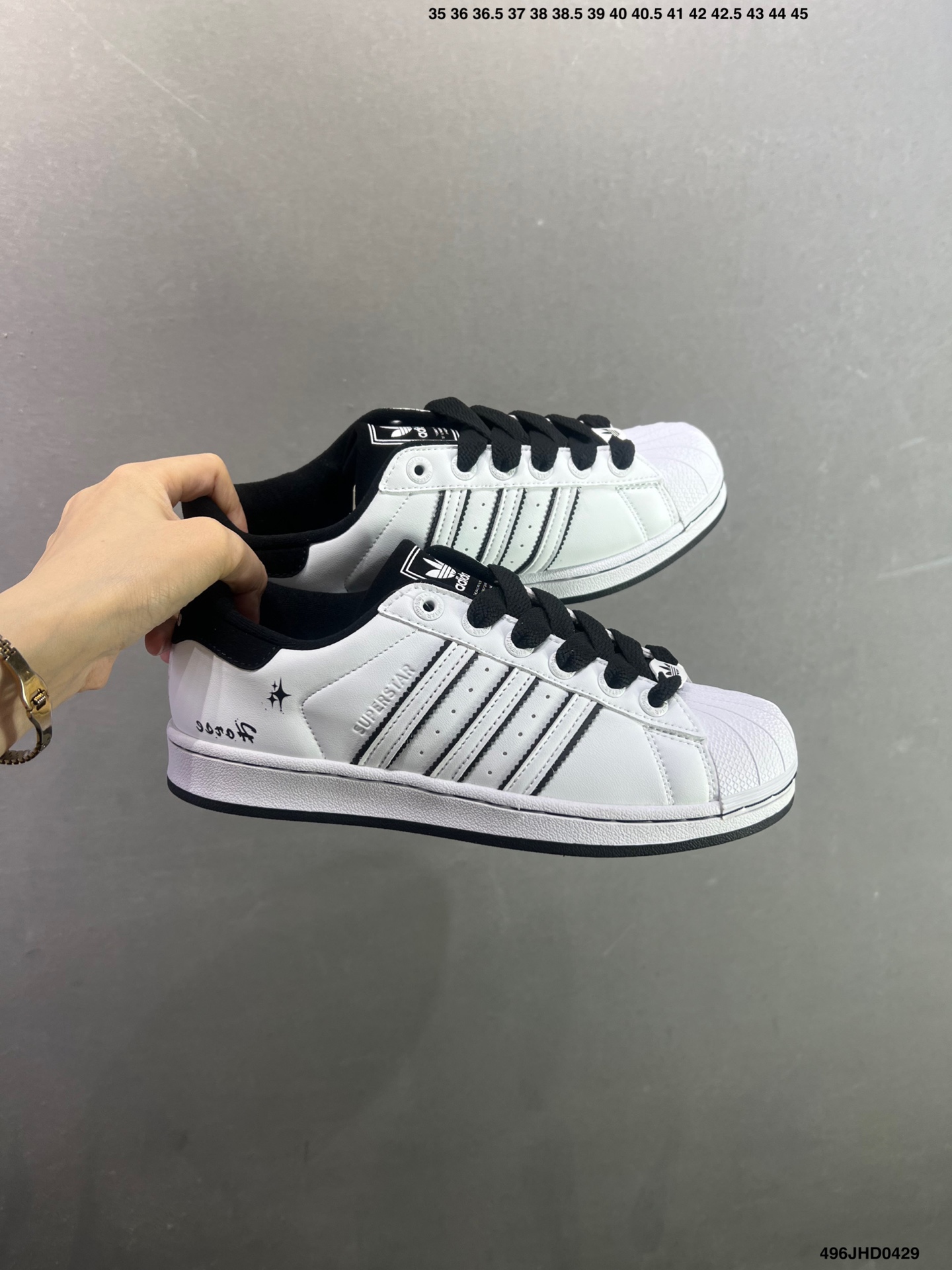 Adidas Originals Superstar贝壳头系列 阿迪达斯 三叶草低帮经典百搭休闲运动板鞋 C77124