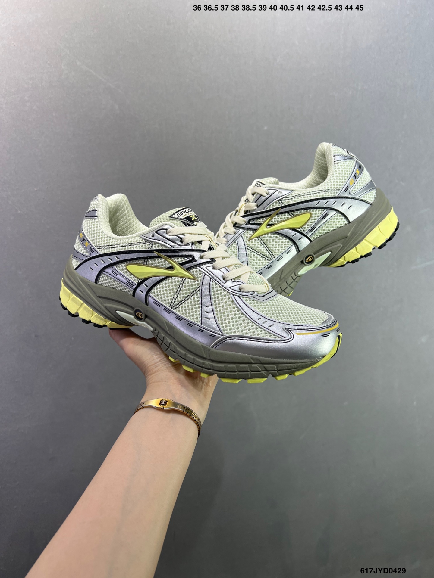 Brooks布鲁克斯 Adrenaline GTS 10跑鞋 缓震马拉松氮气慢跑鞋 110437 1D 217-Top High Quatity Cheap Sneakers Fashion Clothing Clothes Bags handbags Shoes of all Brand wholesale With The best Quality And Beautiful Price from China Factory Chinese suppliers wholesaler seller Brooks布鲁克斯 Adrenaline GTS 10跑鞋 缓震马拉松氮气慢跑鞋 110437 1D 217