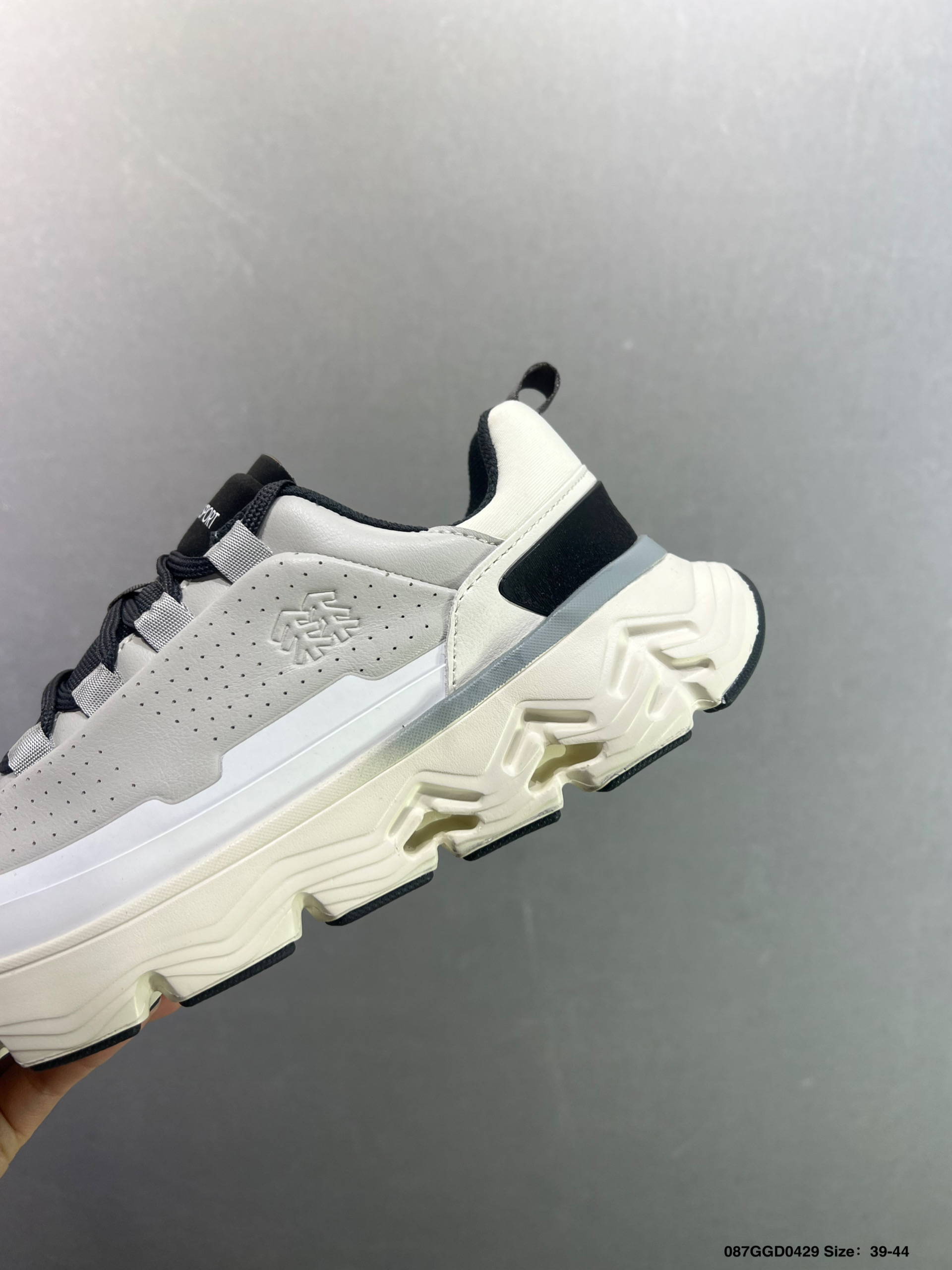 可隆 KOLON SPORT Element 舒适柔软 防水撑轻回弹 低帮徒步鞋 LHFC5AT4181526