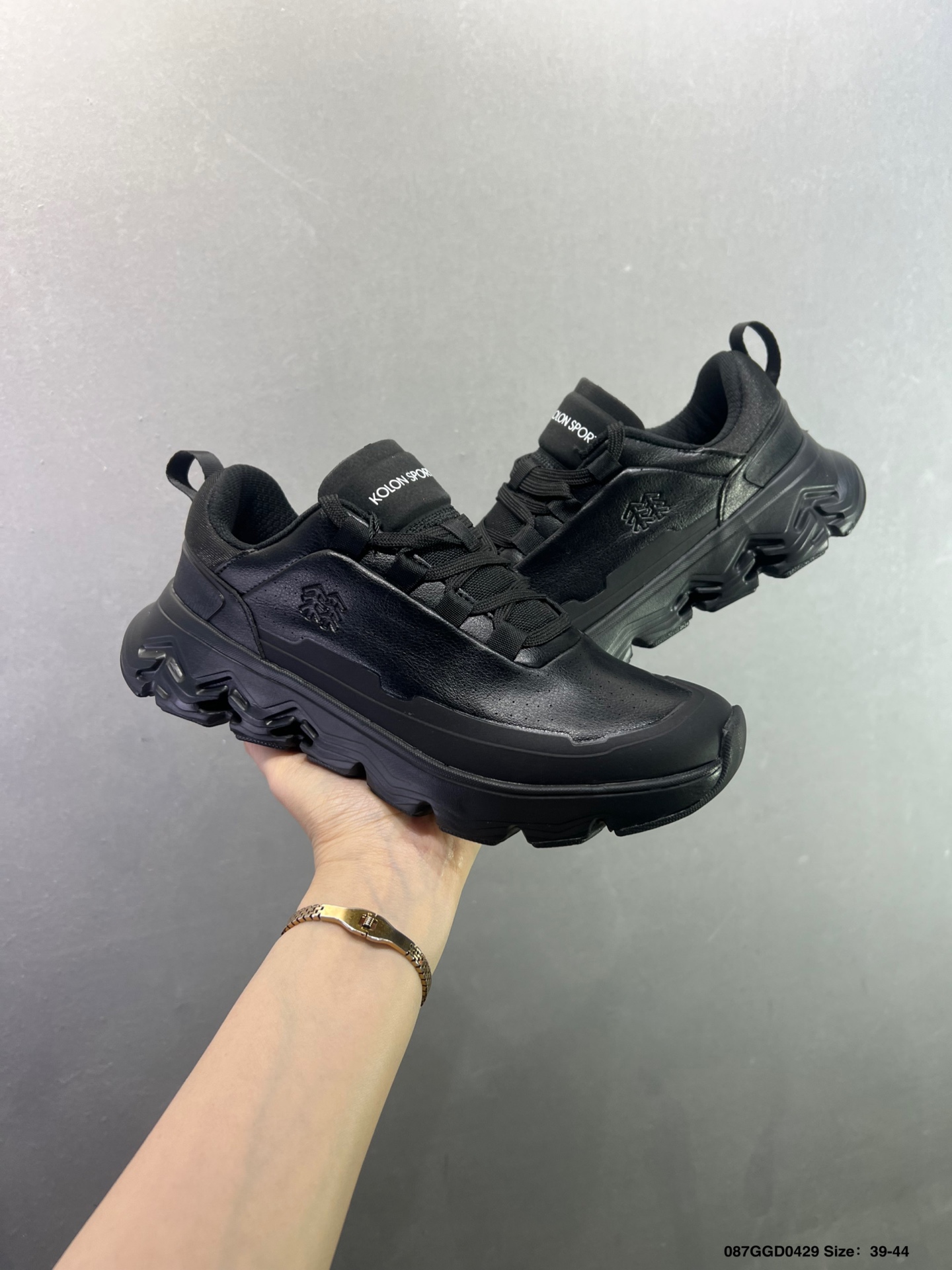 可隆 KOLON SPORT Element 舒适柔软 防水撑轻回弹 低帮徒步鞋 LHFC5AT4181526
