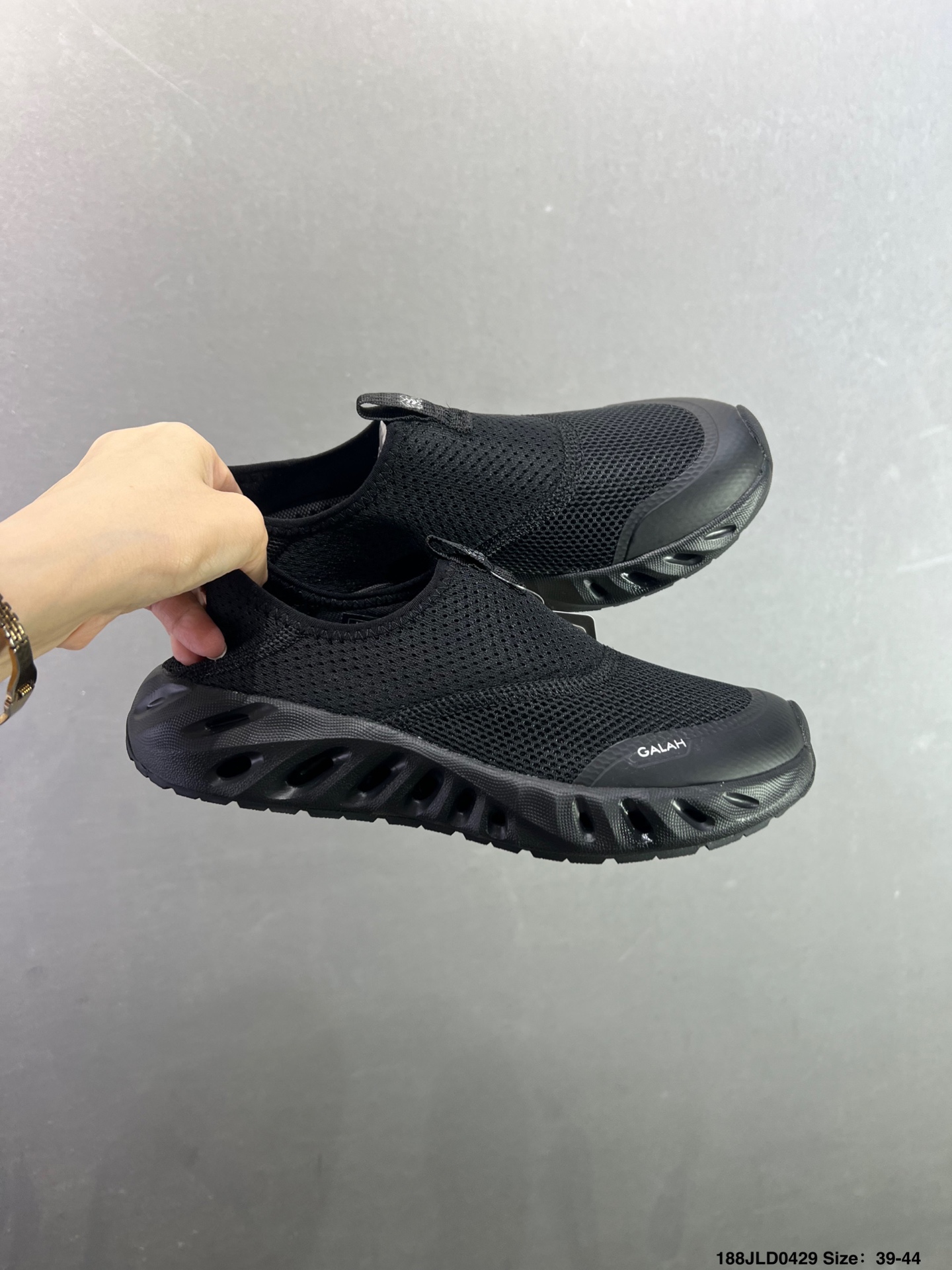 可隆KOLON SPORT LITCAMP MEGA 时尚舒适 低帮户外功能鞋 LUFG5AT278-Top High Quatity Cheap Sneakers Fashion Clothing Clothes Bags handbags Shoes of all Brand wholesale With The best Quality And Beautiful Price from China Factory Chinese suppliers wholesaler seller 可隆KOLON SPORT LITCAMP MEGA 时尚舒适 低帮户外功能鞋 LUFG5AT278