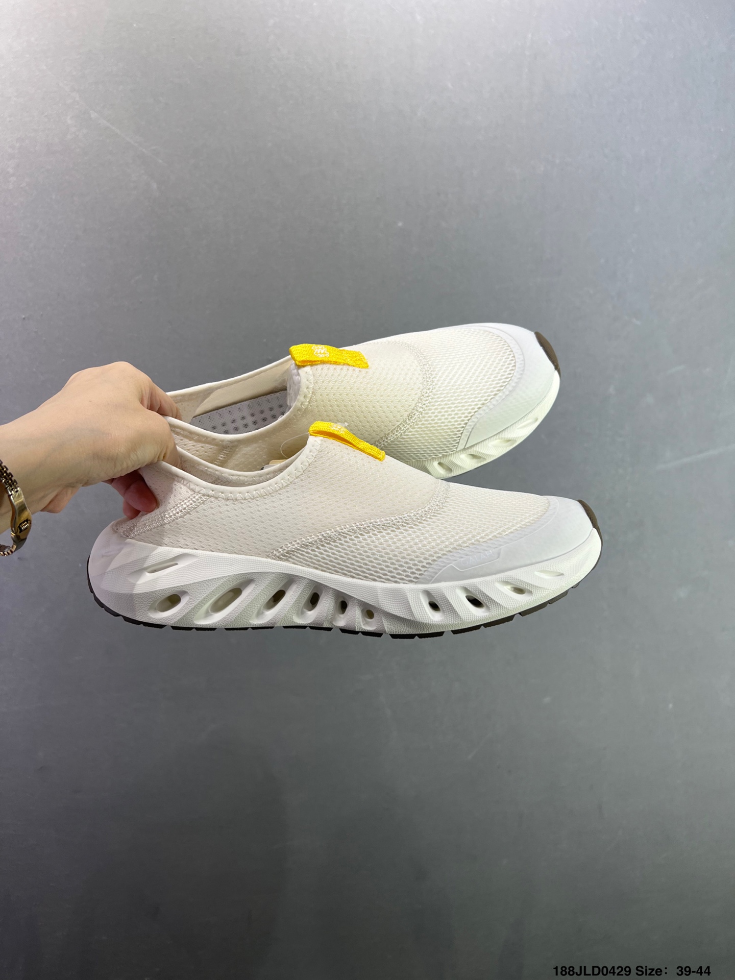 可隆KOLON SPORT LITCAMP MEGA 时尚舒适 低帮户外功能鞋 LUFG5AT278-Top High Quatity Cheap Sneakers Fashion Clothing Clothes Bags handbags Shoes of all Brand wholesale With The best Quality And Beautiful Price from China Factory Chinese suppliers wholesaler seller 可隆KOLON SPORT LITCAMP MEGA 时尚舒适 低帮户外功能鞋 LUFG5AT278
