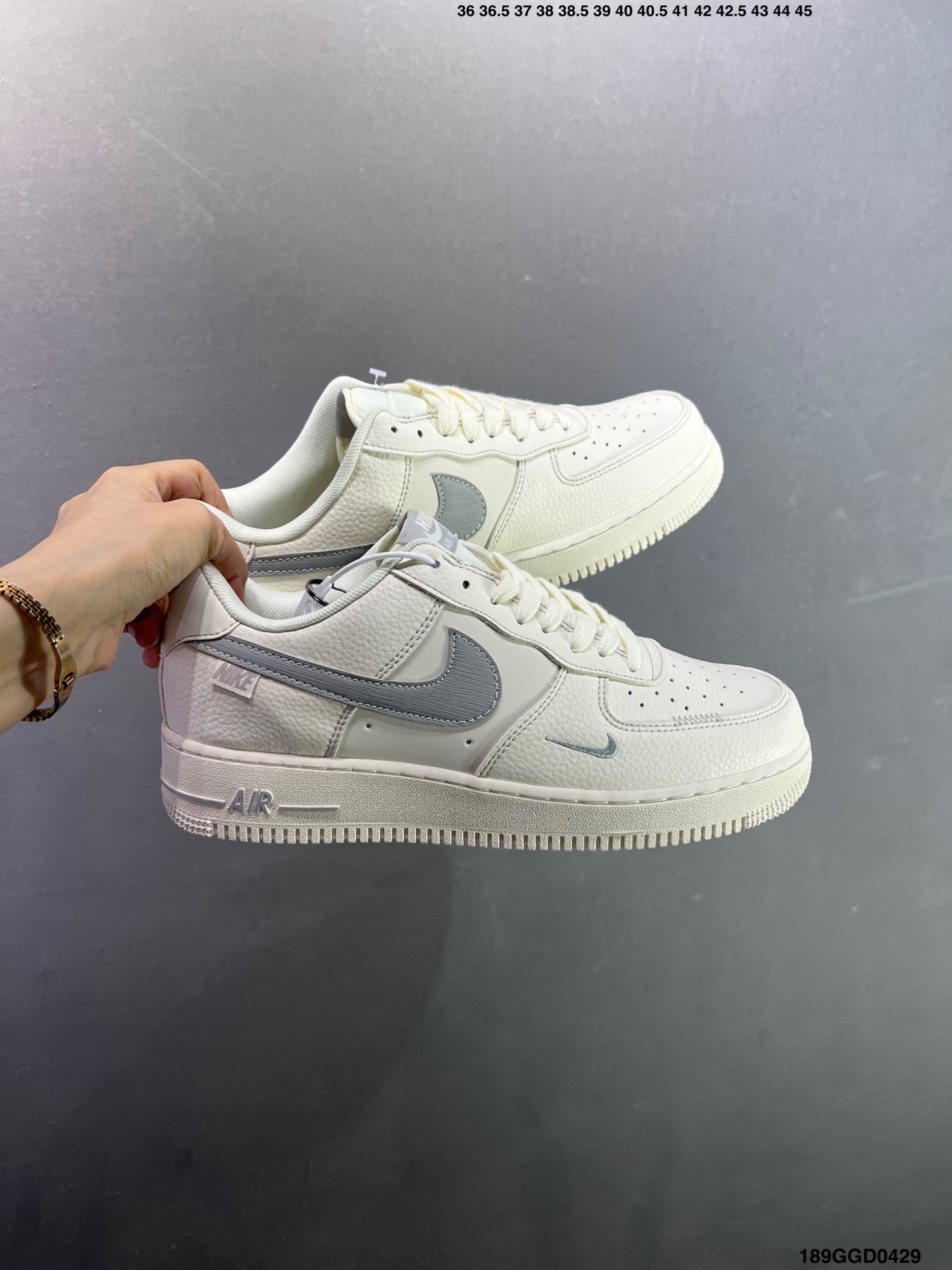 NIke Air Force 1 ‘07 Low 联名空军一号 低帮 运动鞋 SM6668-103-Top High Quatity Cheap Sneakers Fashion Clothing Clothes Bags handbags Shoes of all Brand wholesale With The best Quality And Beautiful Price from China Factory Chinese suppliers wholesaler seller NIke Air Force 1 ‘07 Low 联名空军一号 低帮 运动鞋 SM6668-103