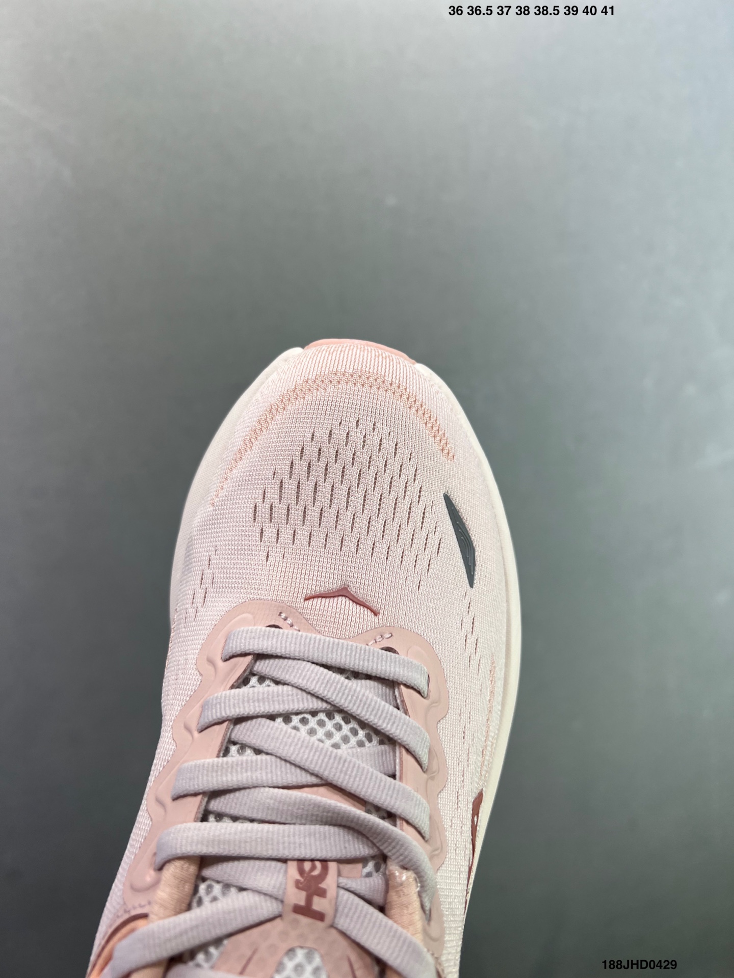 HOKA ONE ONE Bondi 9 机能缓震跑鞋 1162012/WWH