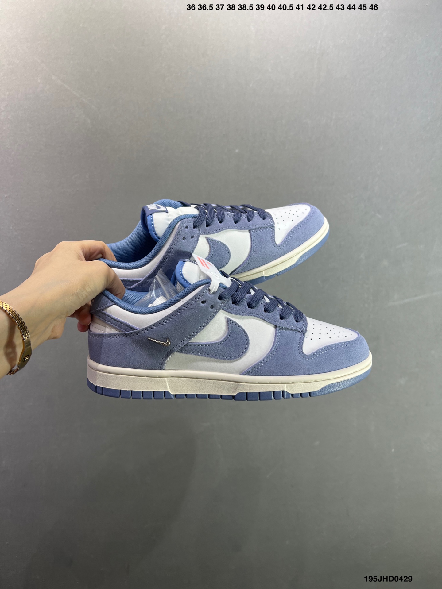 NIKE DUNK SB LOW 全新配色 SB顾名思义 具有经典的Dunk血缘 HQ1625-200-Top High Quatity Cheap Sneakers Fashion Clothing Clothes Bags handbags Shoes of all Brand wholesale With The best Quality And Beautiful Price from China Factory Chinese suppliers wholesaler seller NIKE DUNK SB LOW 全新配色 SB顾名思义 具有经典的Dunk血缘 HQ1625-200