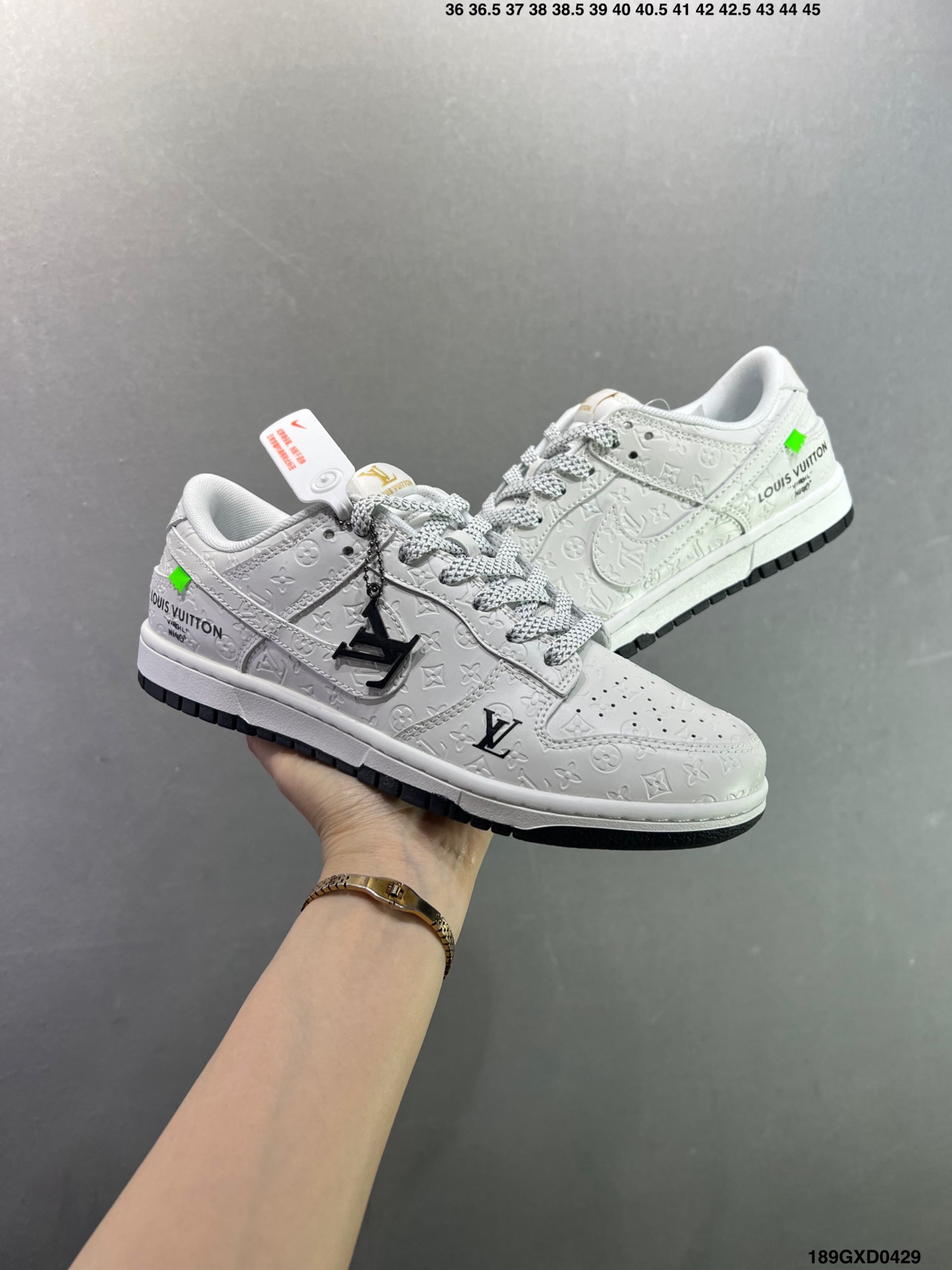 Nike Dunk Low Retro ‘DIY高端定制’耐克 低帮休闲运动板鞋 JP1678-007-Top High Quatity Cheap Sneakers Fashion Clothing Clothes Bags handbags Shoes of all Brand wholesale With The best Quality And Beautiful Price from China Factory Chinese suppliers wholesaler seller Nike Dunk Low Retro ‘DIY高端定制’耐克 低帮休闲运动板鞋 JP1678-007