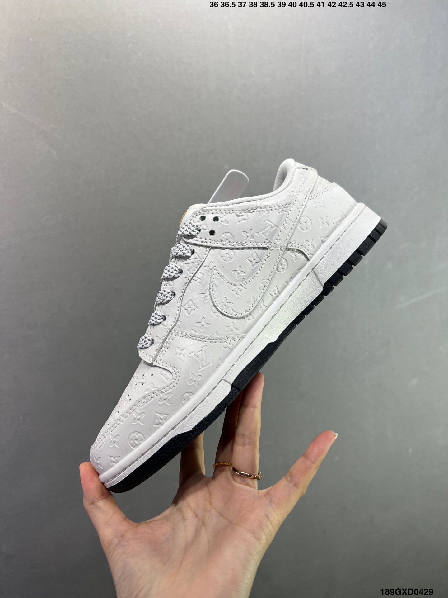 Nike Dunk Low Retro ‘DIY高端定制’耐克 低帮休闲运动板鞋 JP1678-007-Top High Quatity Cheap Sneakers Fashion Clothing Clothes Bags handbags Shoes of all Brand wholesale With The best Quality And Beautiful Price from China Factory Chinese suppliers wholesaler seller Nike Dunk Low Retro ‘DIY高端定制’耐克 低帮休闲运动板鞋 JP1678-007