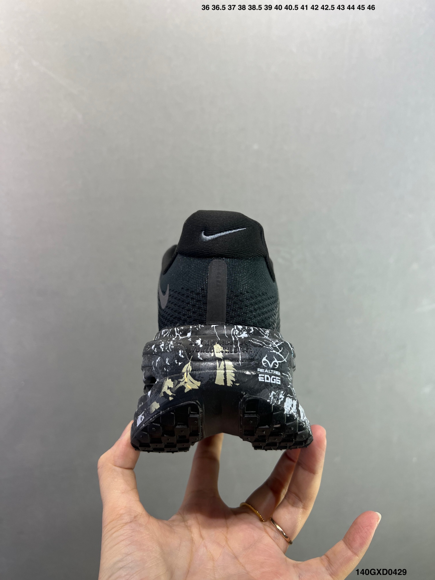 Nike VOMERO PREMIUM 耐克 舒适减震防滑 低帮跑步鞋 IO7325-001-Top High Quatity Cheap Sneakers Fashion Clothing Clothes Bags handbags Shoes of all Brand wholesale With The best Quality And Beautiful Price from China Factory Chinese suppliers wholesaler seller Nike VOMERO PREMIUM 耐克 舒适减震防滑 低帮跑步鞋 IO7325-001