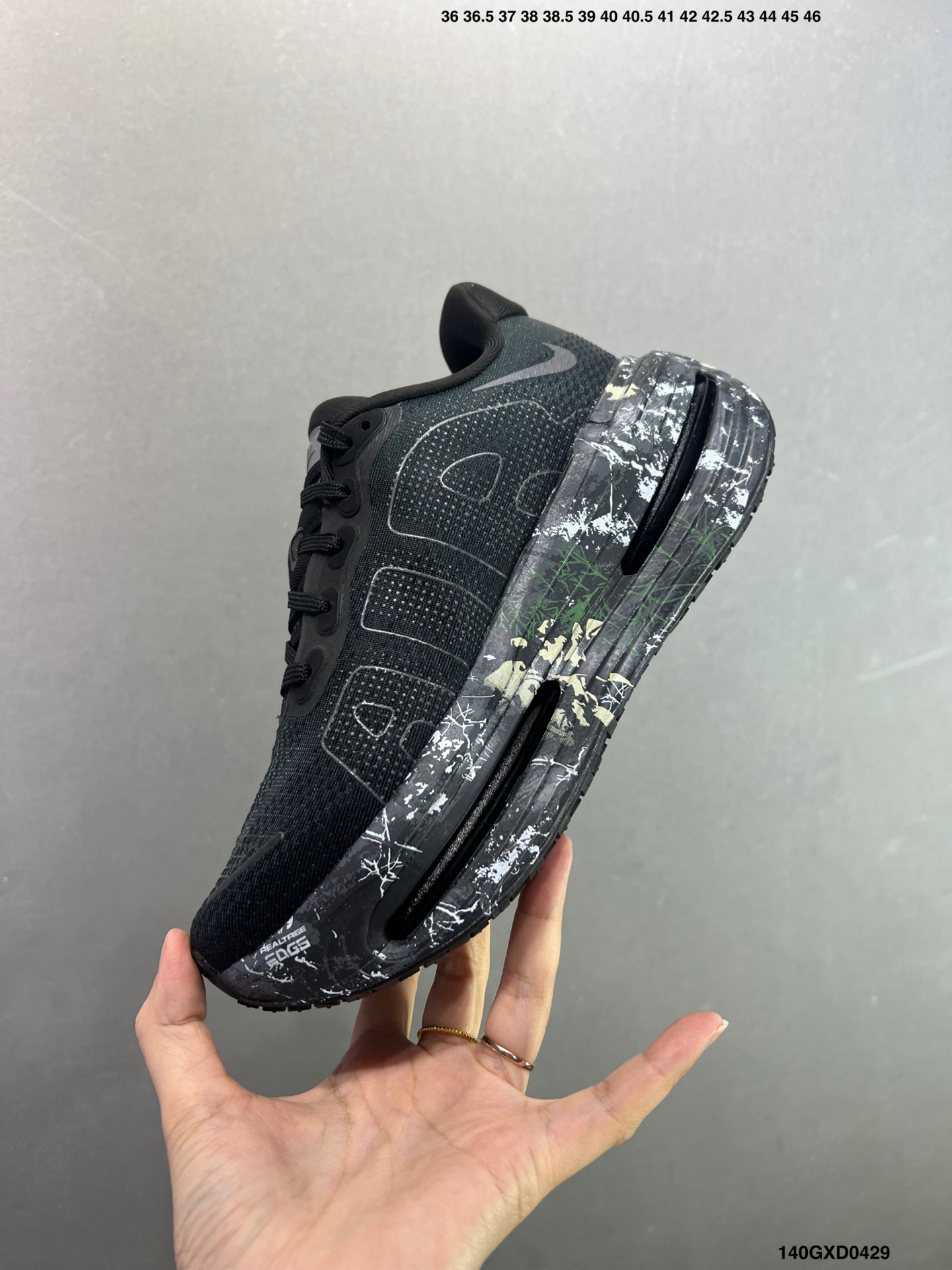 Nike VOMERO PREMIUM 耐克 舒适减震防滑 低帮跑步鞋 IO7325-001-Top High Quatity Cheap Sneakers Fashion Clothing Clothes Bags handbags Shoes of all Brand wholesale With The best Quality And Beautiful Price from China Factory Chinese suppliers wholesaler seller Nike VOMERO PREMIUM 耐克 舒适减震防滑 低帮跑步鞋 IO7325-001
